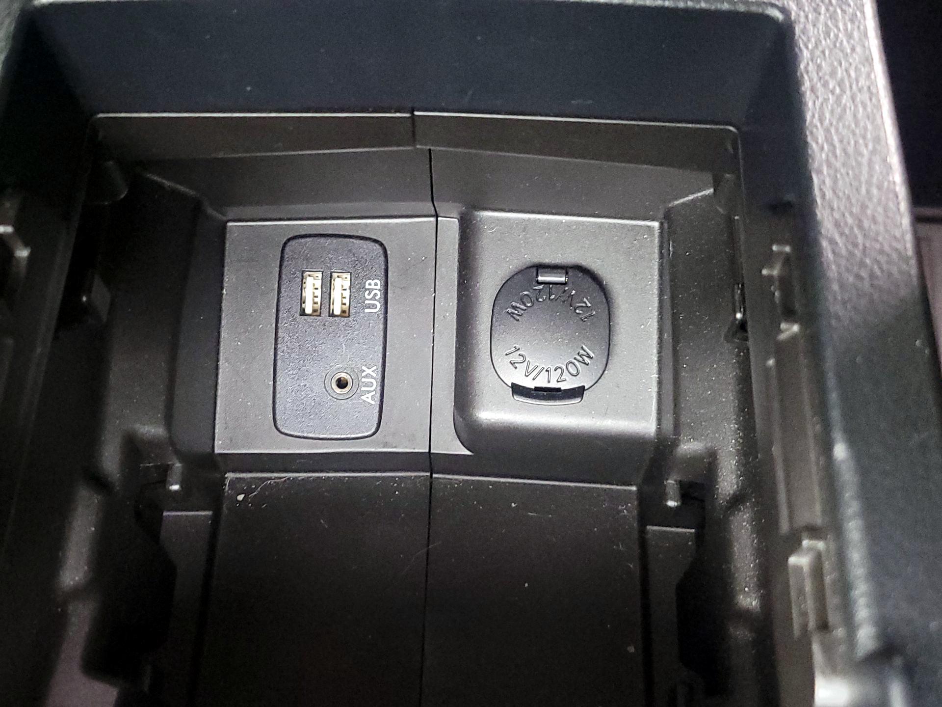 Thumbnail: 2017 Subaru Crosstrek - 18