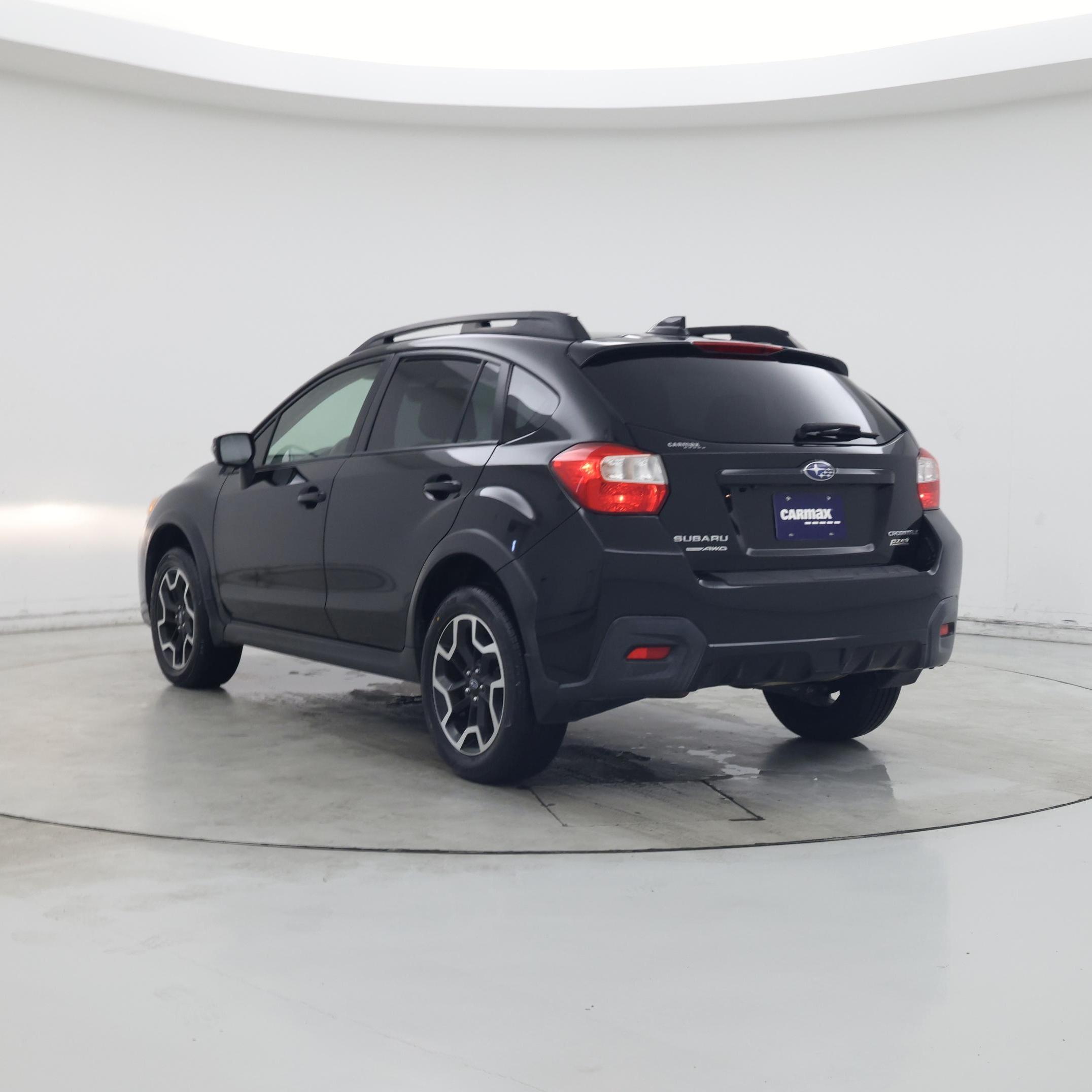 Thumbnail: 2017 Subaru Crosstrek - 2