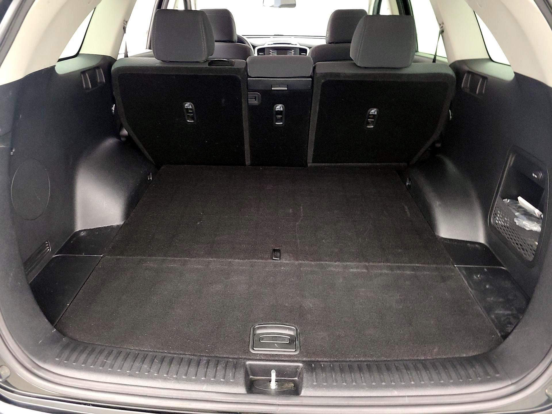 Thumbnail: 2017 Kia Sorento - 19