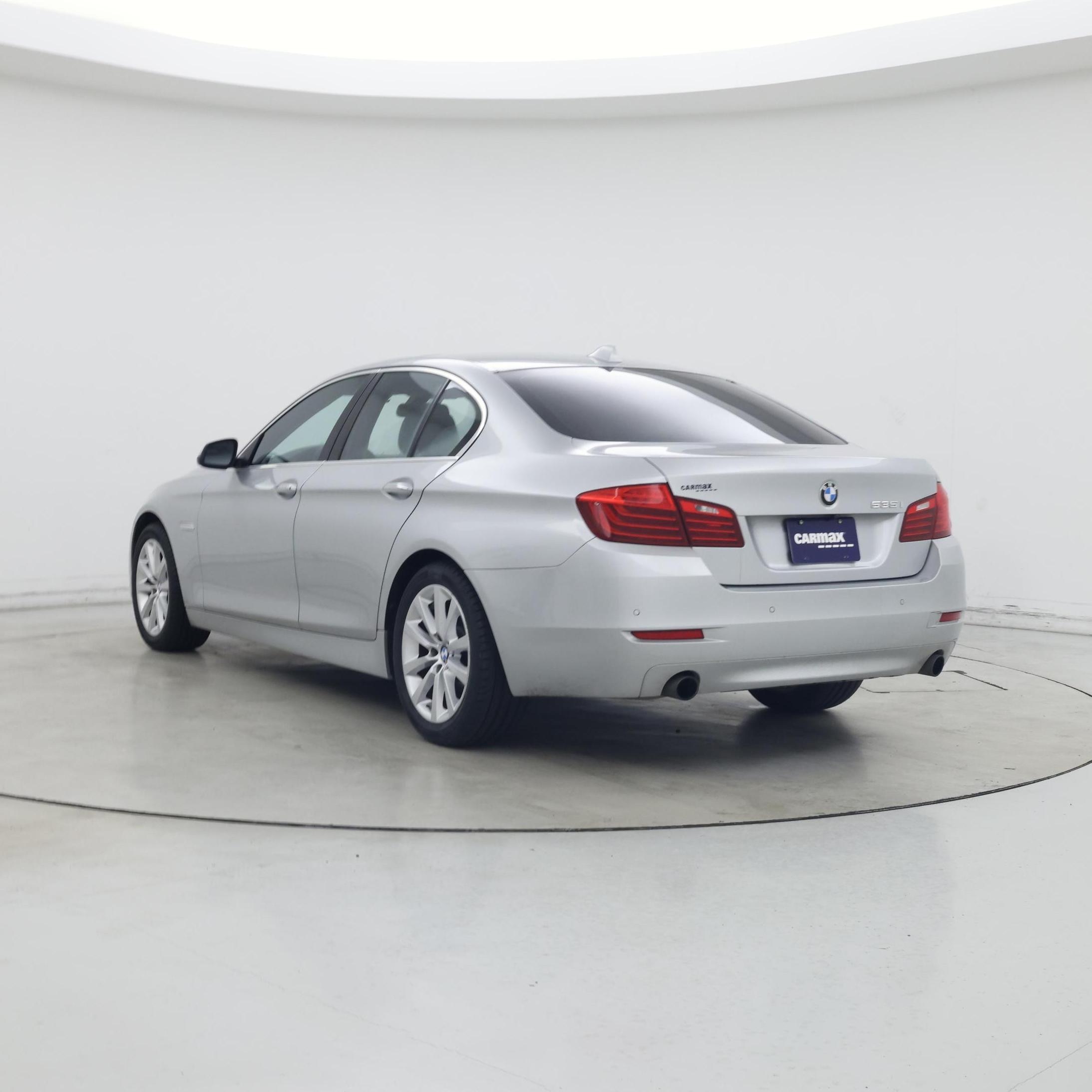 Thumbnail: 2016 BMW 5 Series - 2