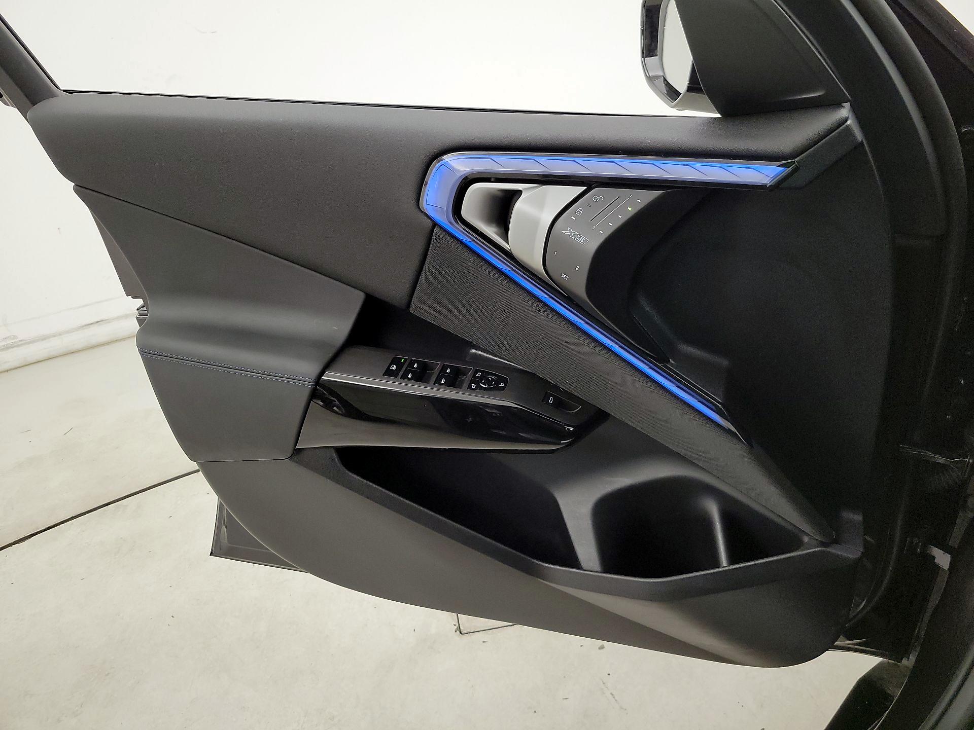 Thumbnail: 2026 BMW X3 - 12