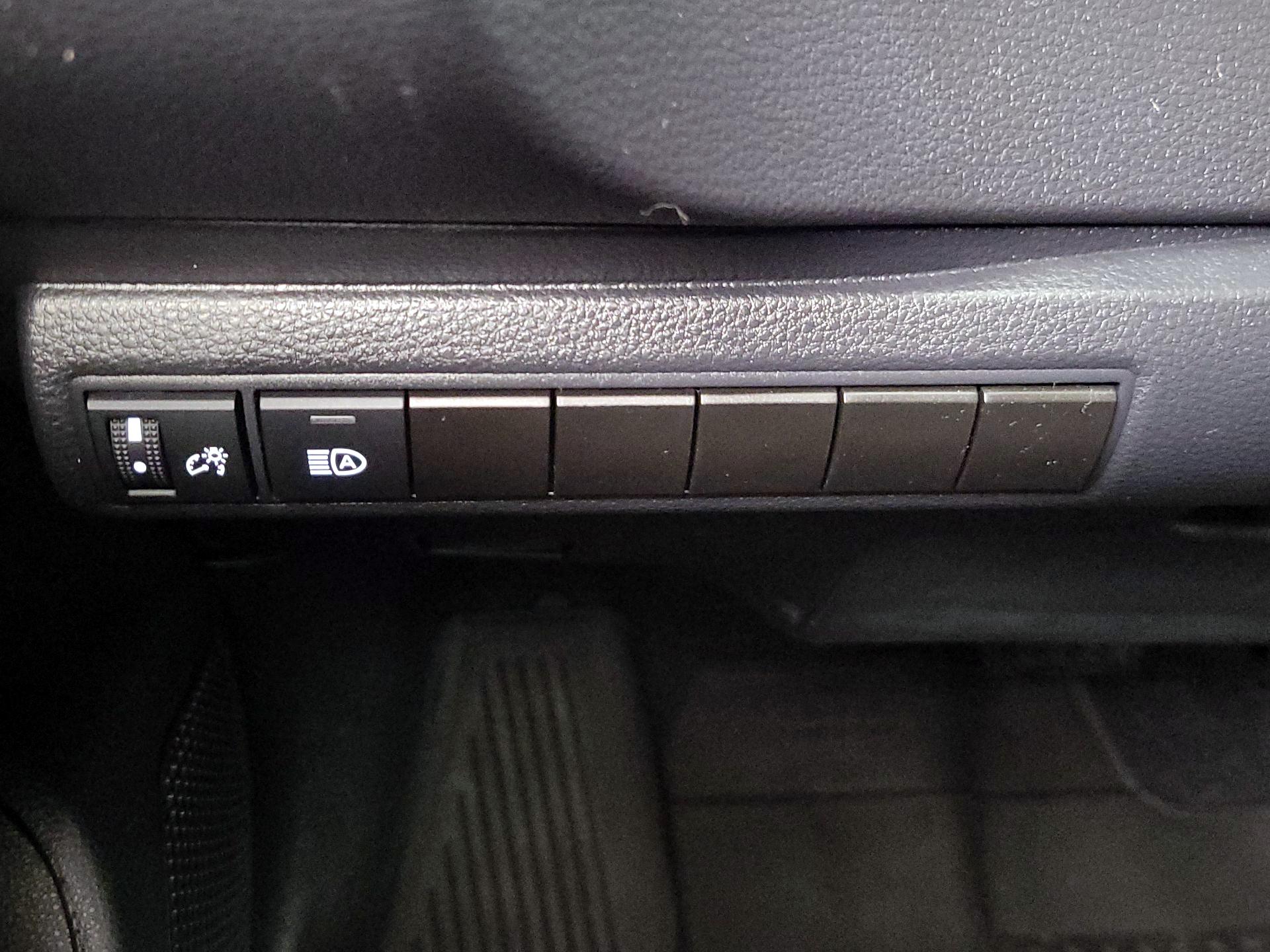 Thumbnail: 2024 Toyota Corolla - 13