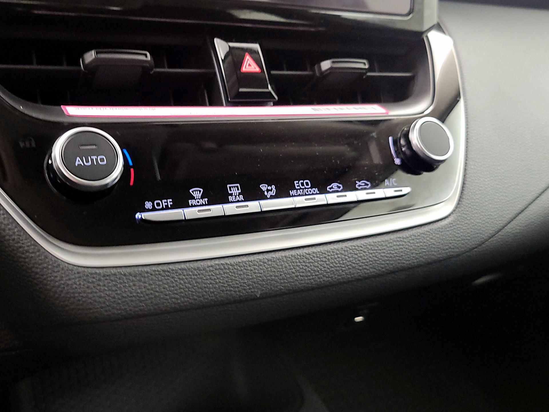 Thumbnail: 2024 Toyota Corolla - 16