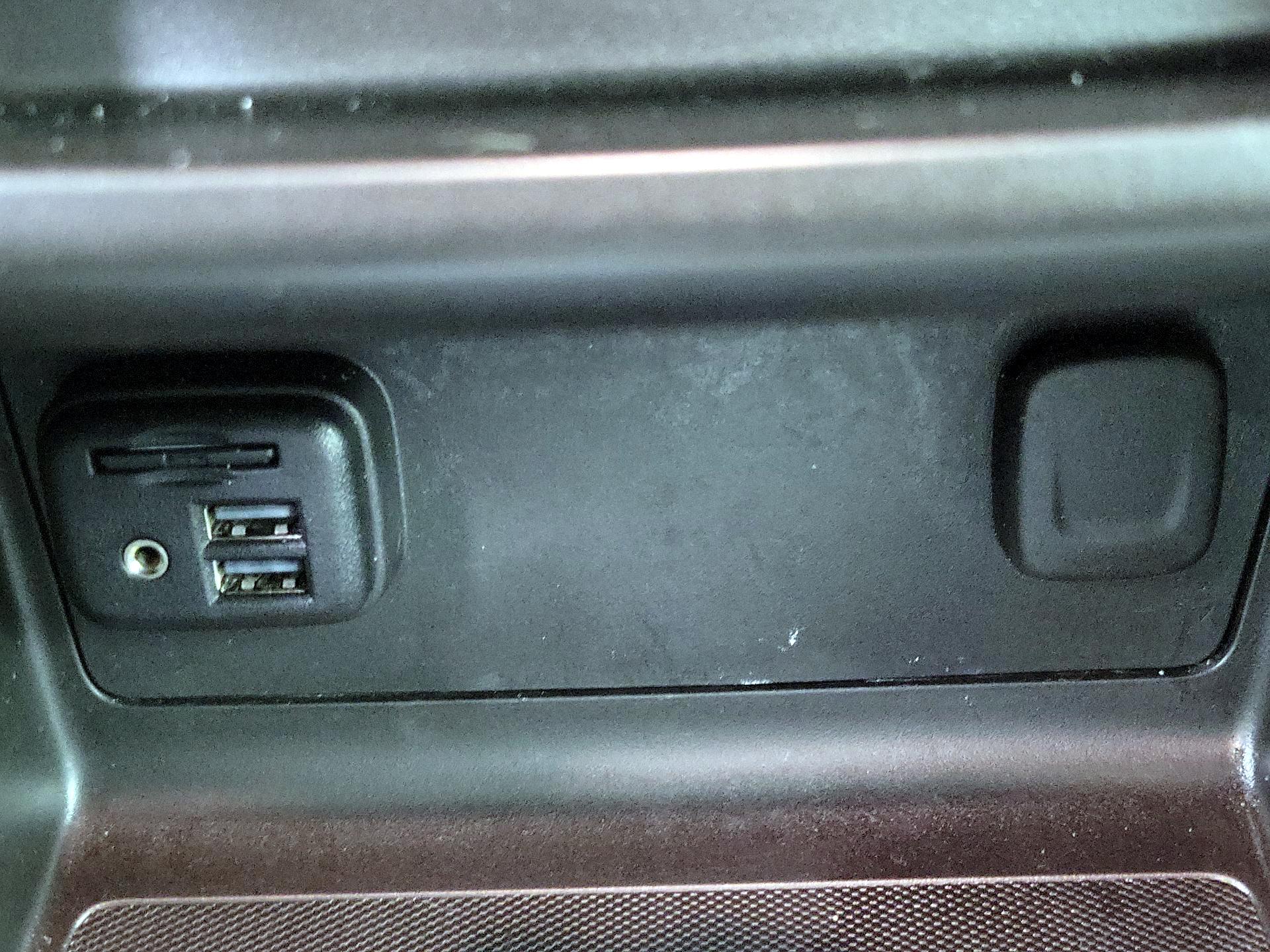 Thumbnail: 2022 Chevrolet Colorado - 19