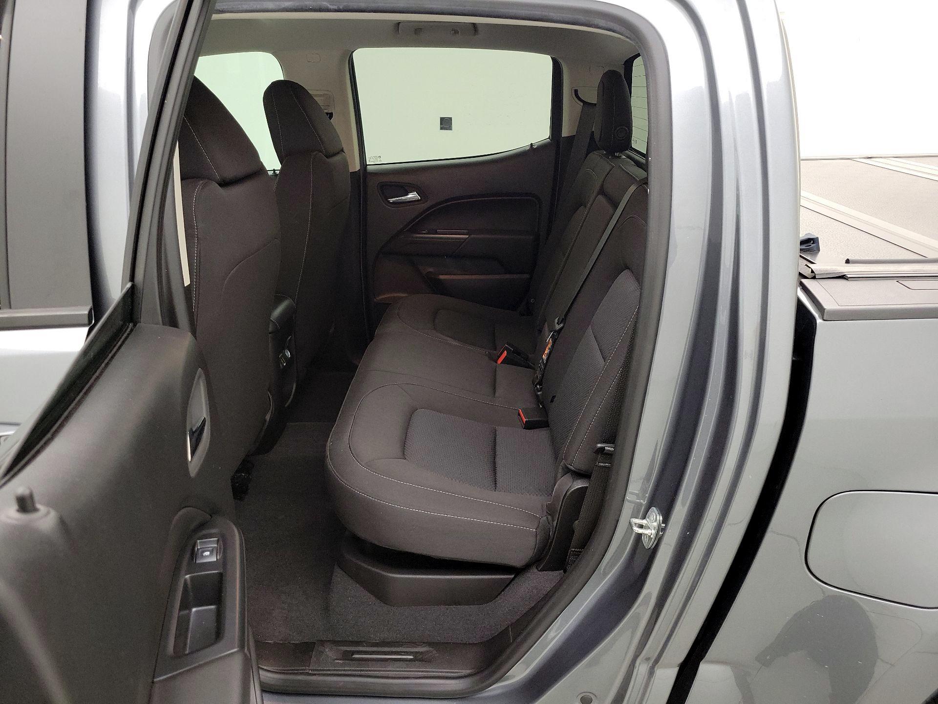 Thumbnail: 2022 Chevrolet Colorado - 20