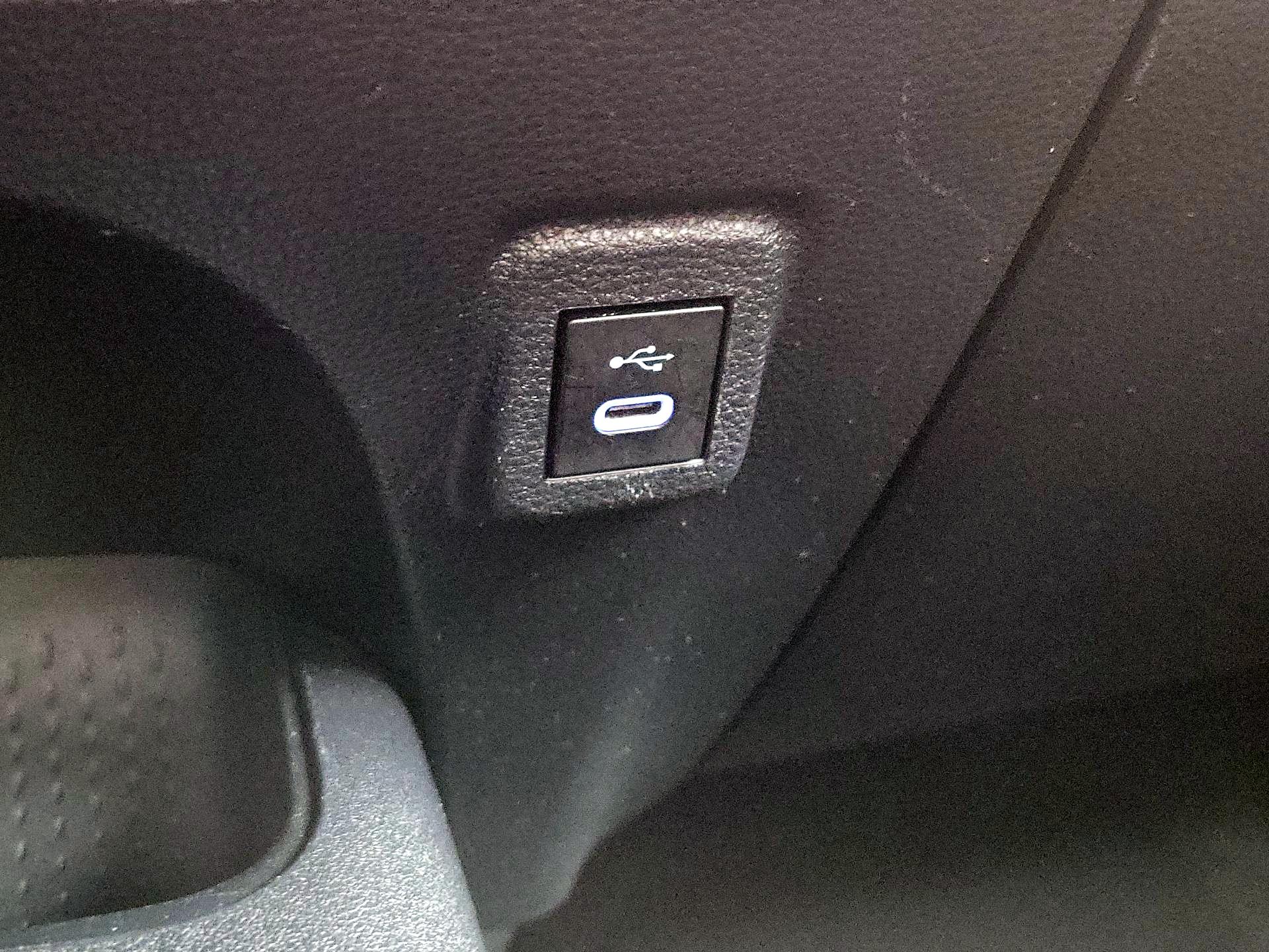 Thumbnail: 2024 Toyota Corolla - 18