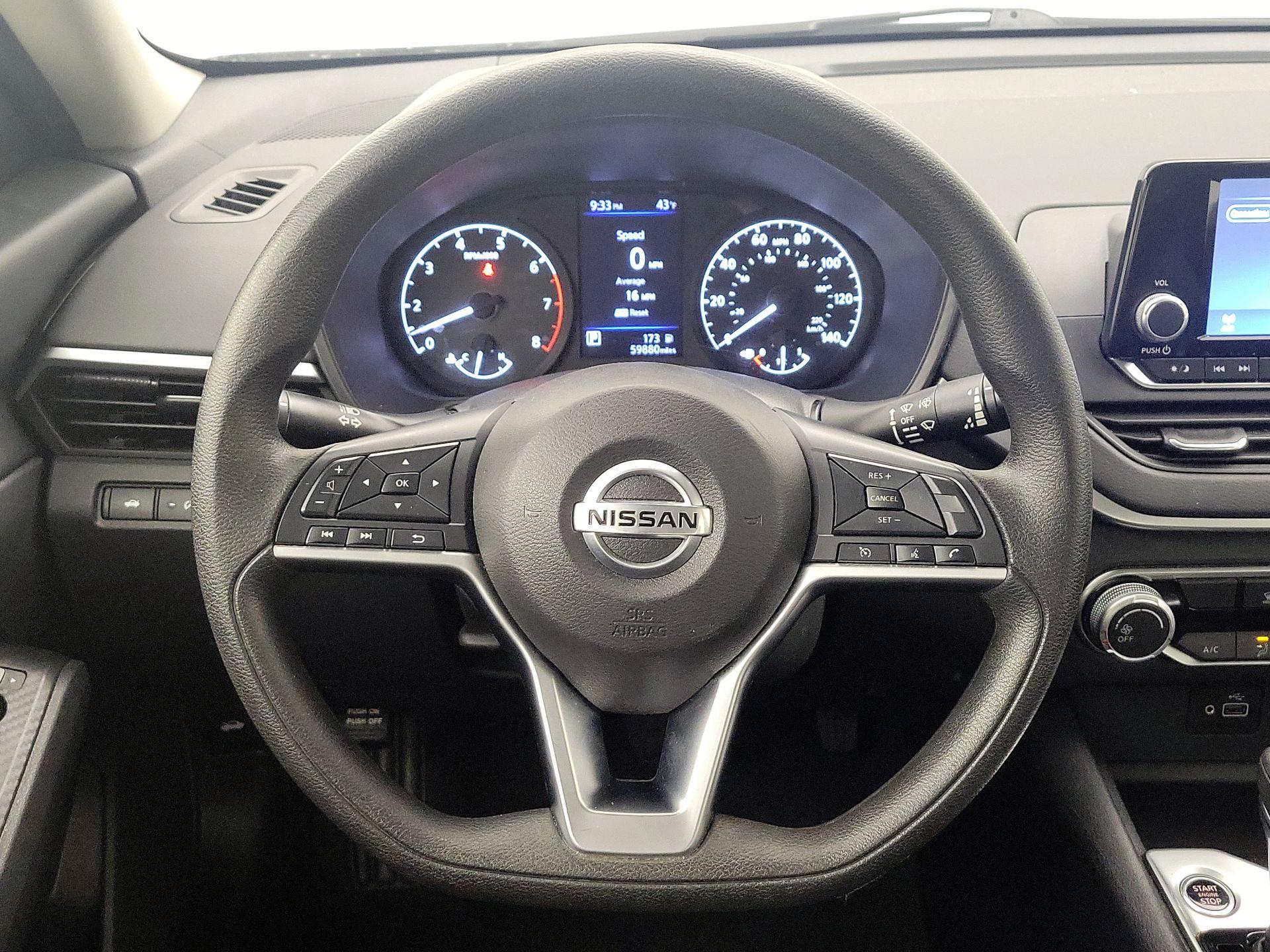 Thumbnail: 2022 Nissan Altima - 10