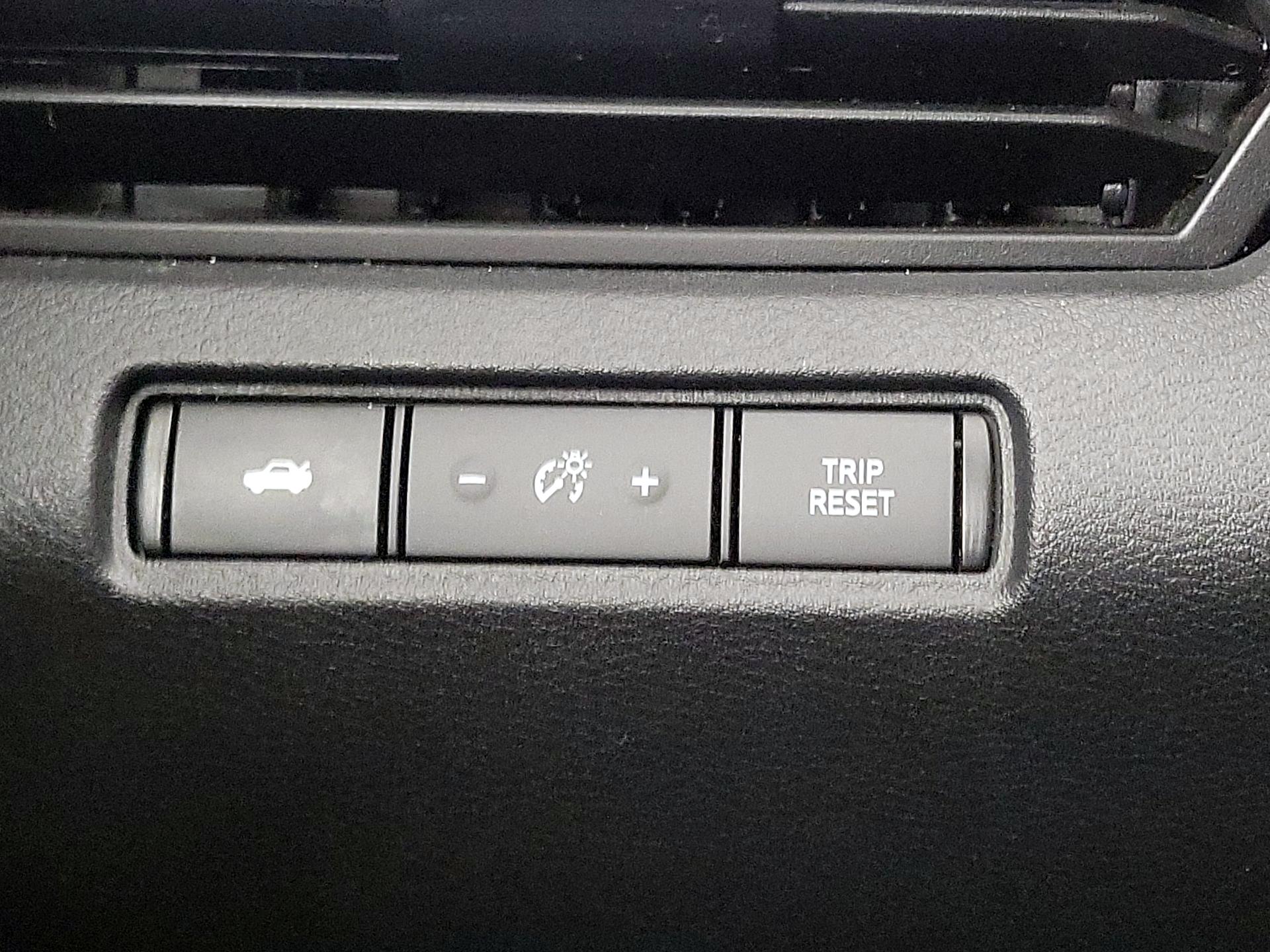 Thumbnail: 2022 Nissan Altima - 13