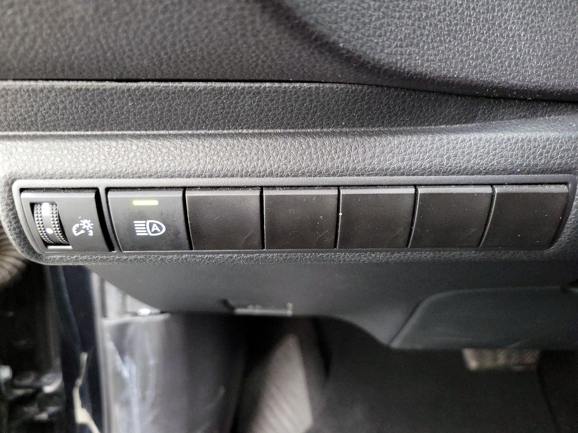 Thumbnail: 2024 Toyota Corolla - 13