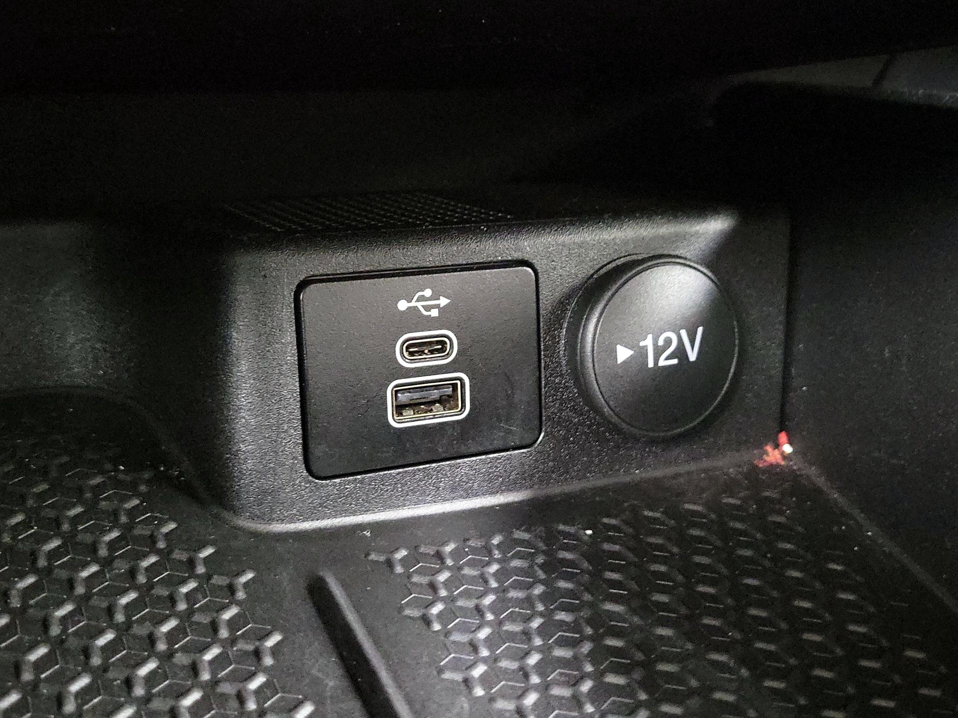 Thumbnail: 2023 Ford Bronco Sport - 18