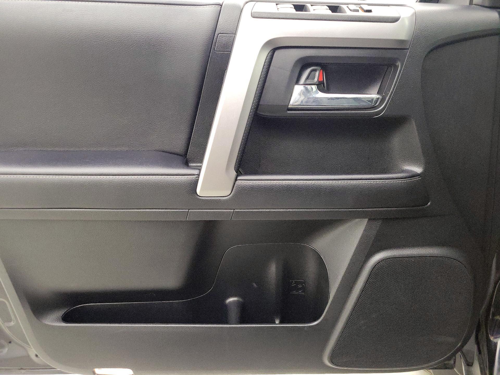 Thumbnail: 2023 Toyota 4Runner - 12