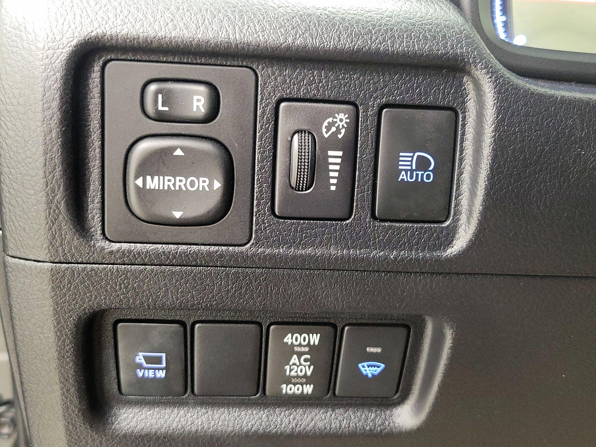 Thumbnail: 2023 Toyota 4Runner - 13