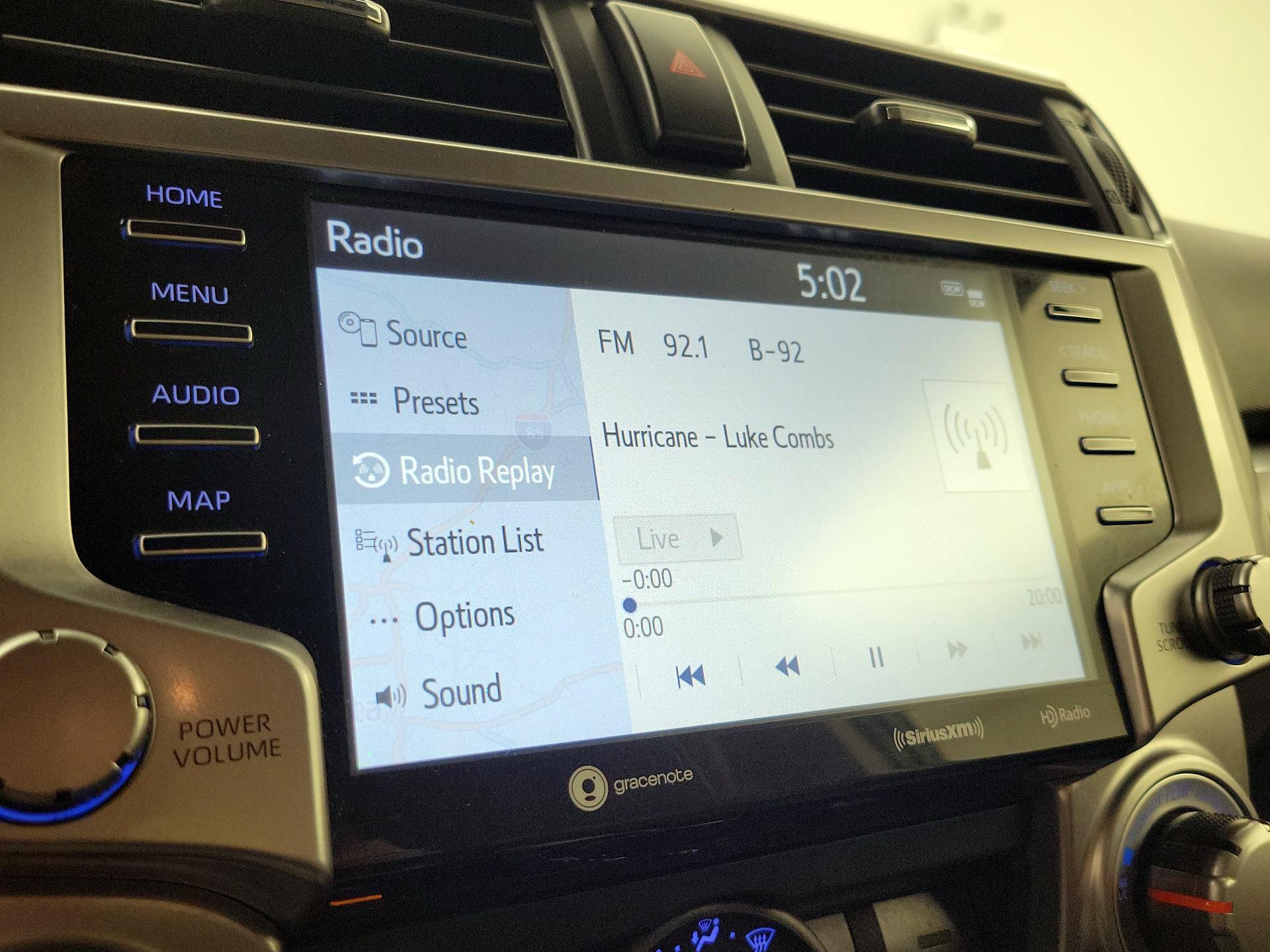 Thumbnail: 2023 Toyota 4Runner - 16