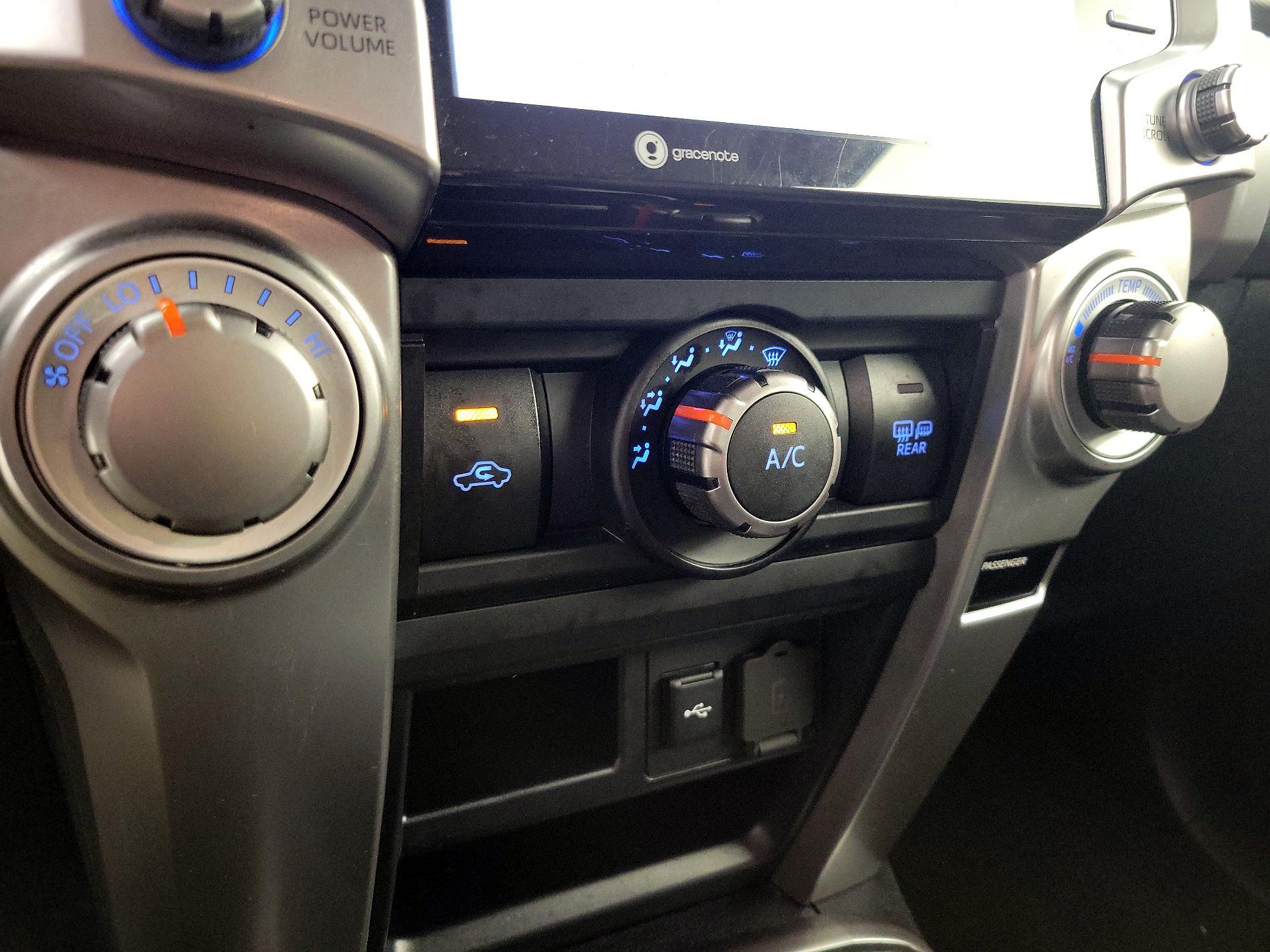 Thumbnail: 2023 Toyota 4Runner - 17