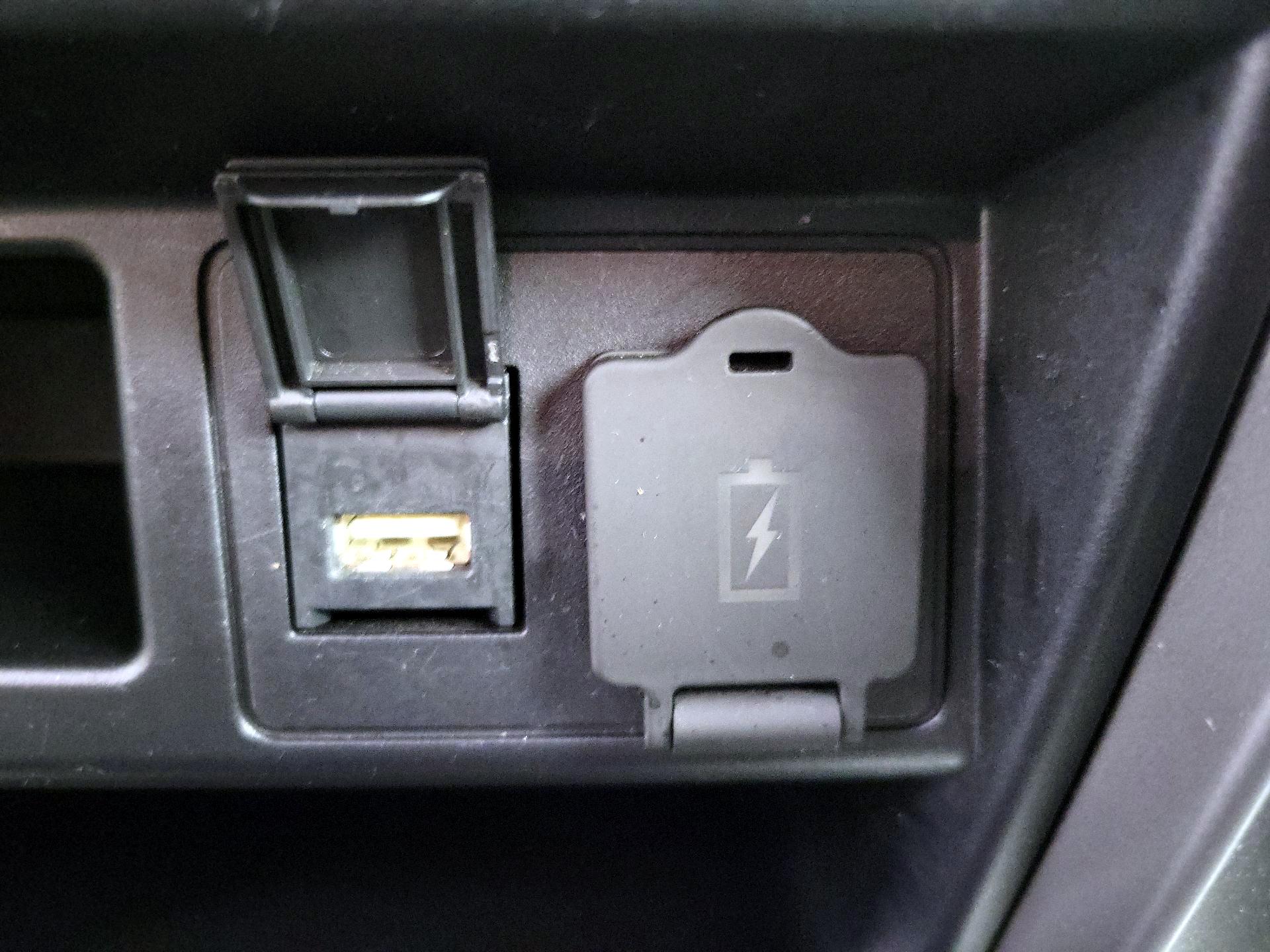 Thumbnail: 2023 Toyota 4Runner - 19