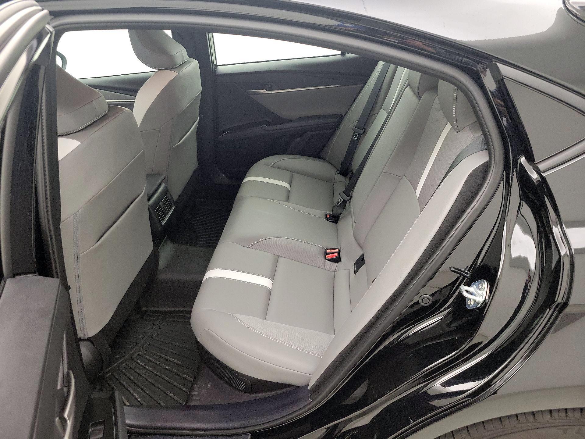 Thumbnail: 2025 Toyota Camry - 19