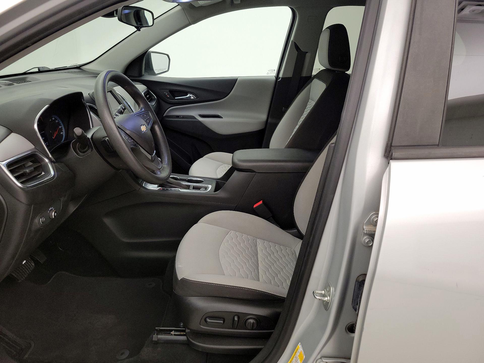 Thumbnail: 2020 Chevrolet Equinox - 11