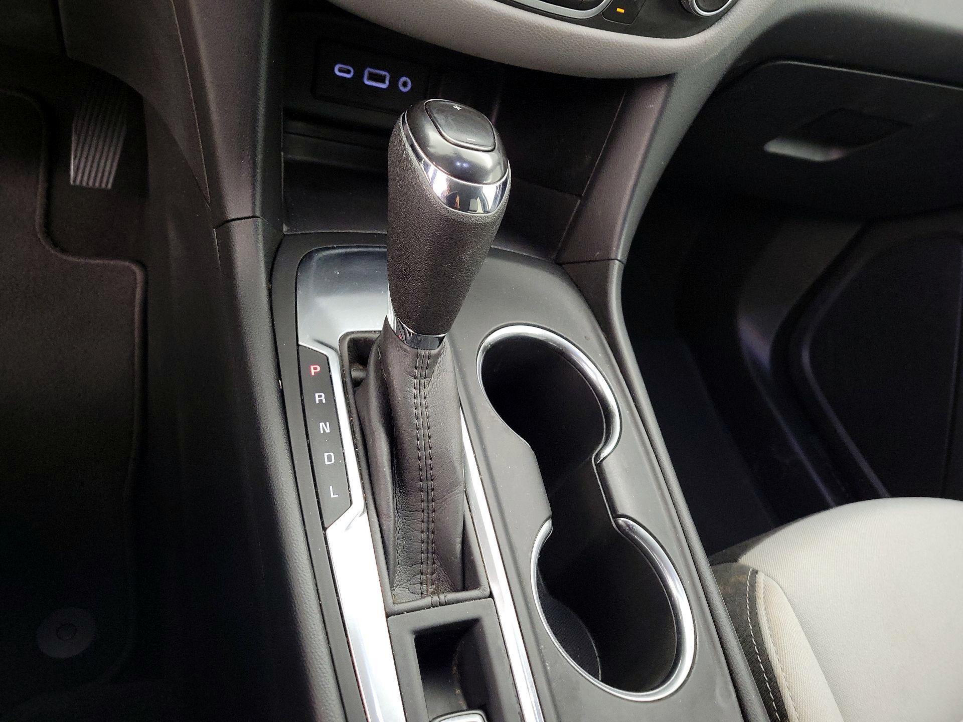 Thumbnail: 2020 Chevrolet Equinox - 17