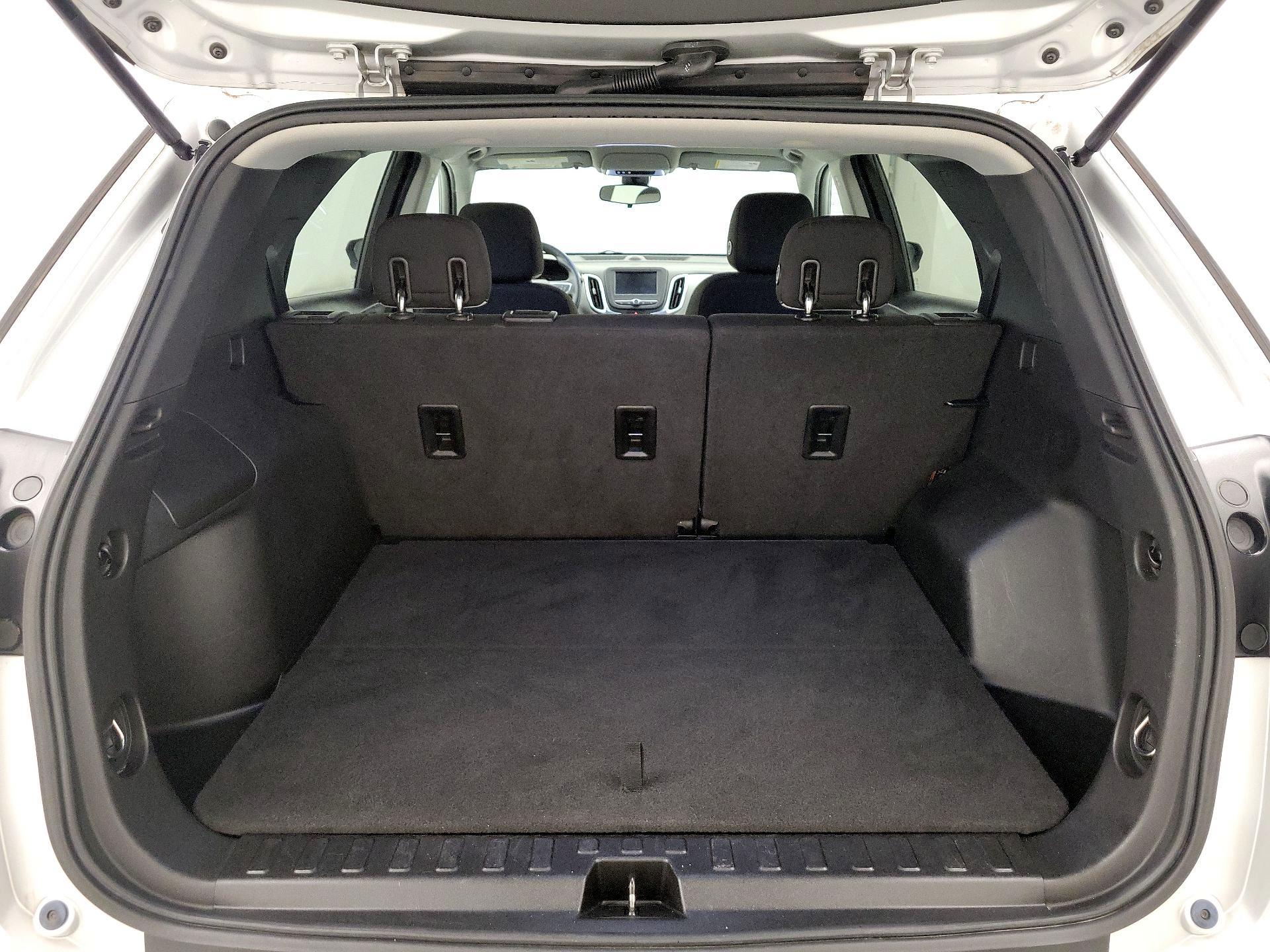 Thumbnail: 2020 Chevrolet Equinox - 20