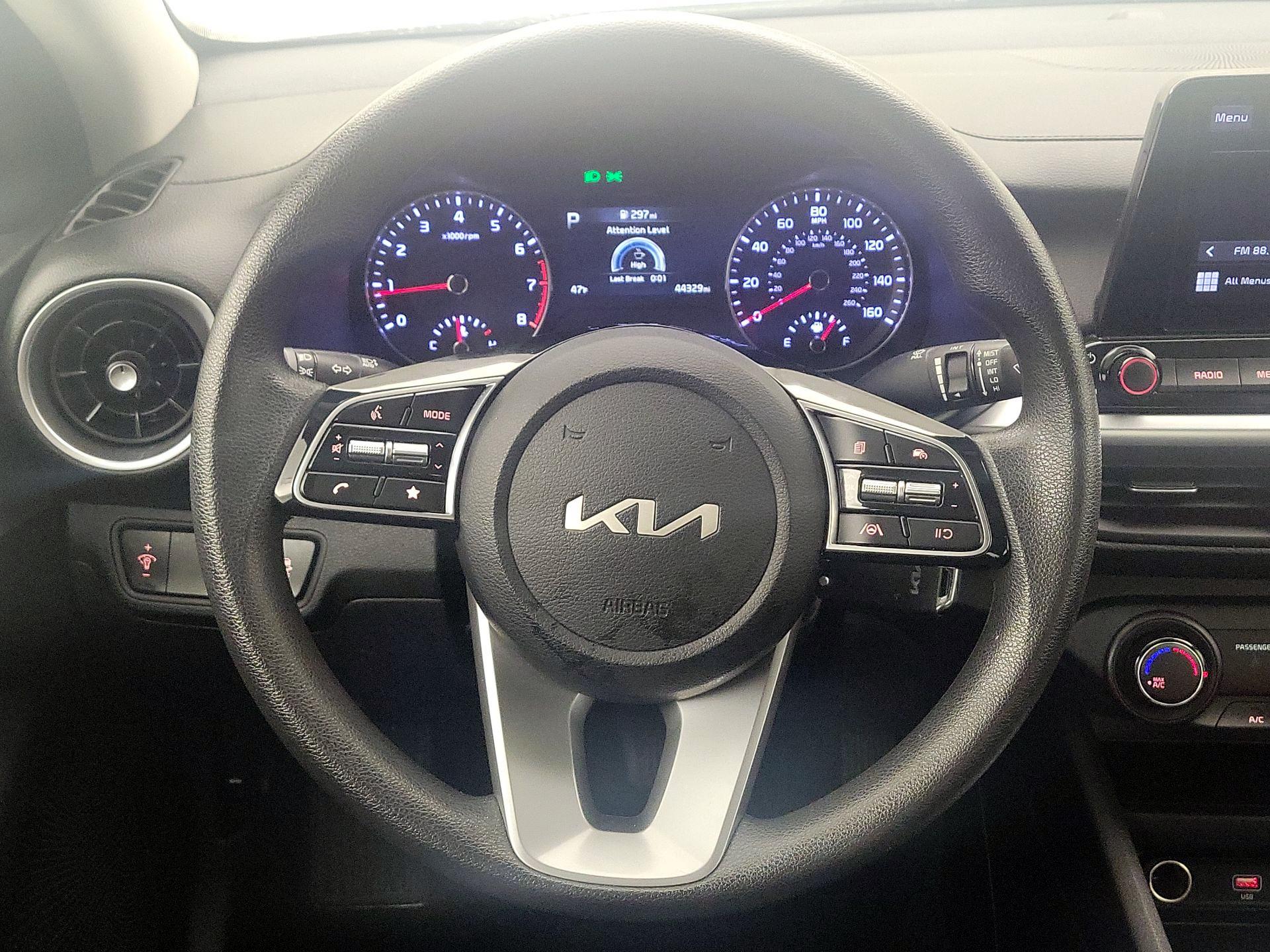 Thumbnail: 2024 Kia Forte - 10