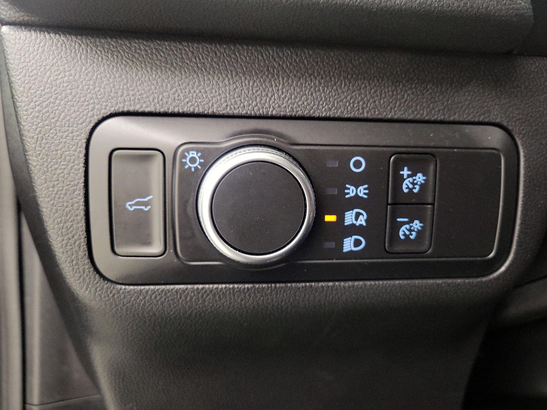 Thumbnail: 2021 Ford Escape - 13