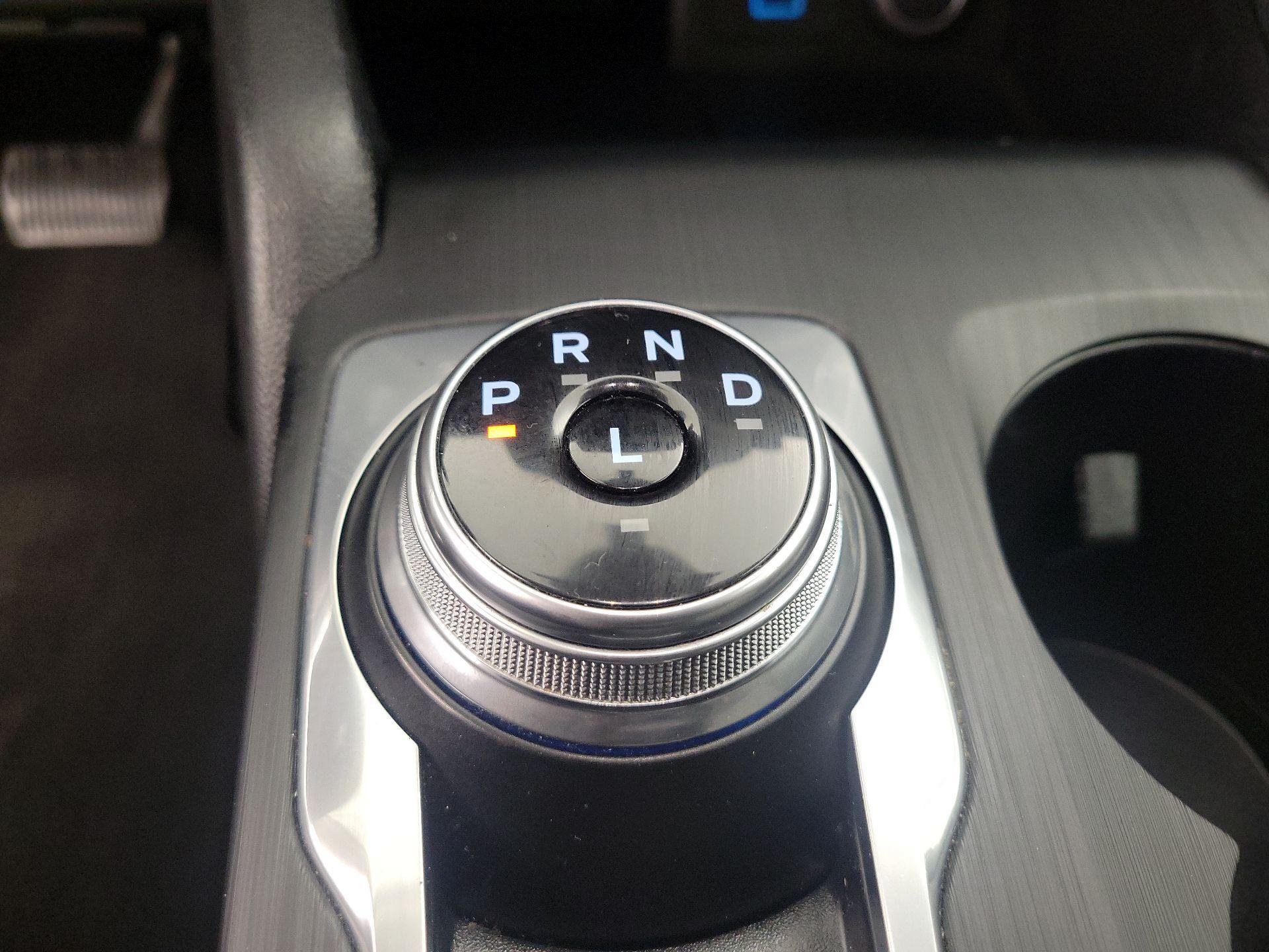 Thumbnail: 2021 Ford Escape - 18