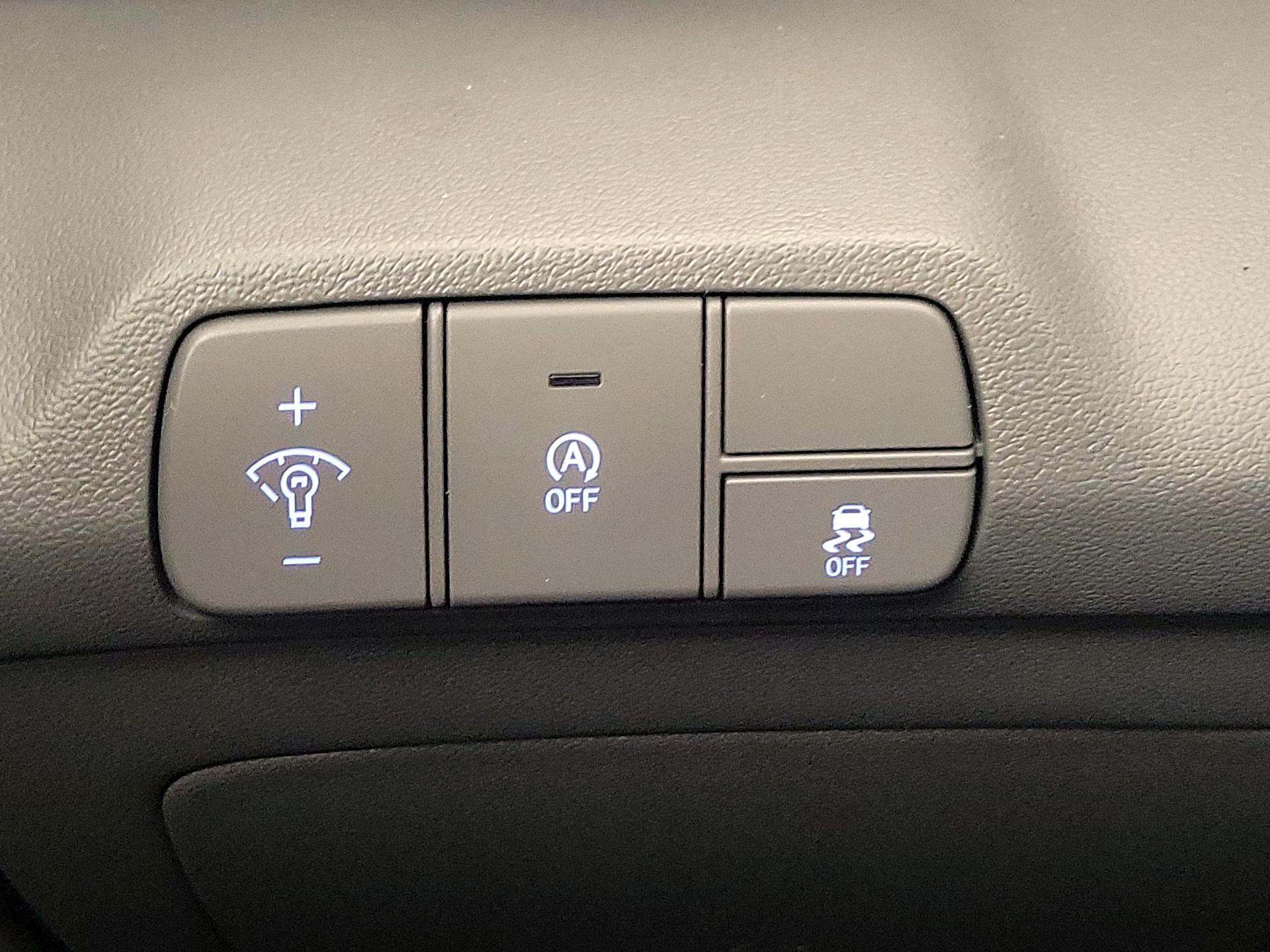 Thumbnail: 2024 Hyundai Elantra - 13