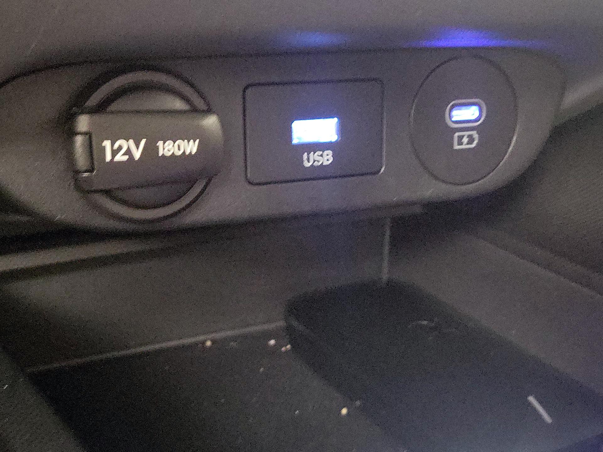 Thumbnail: 2024 Hyundai Elantra - 18