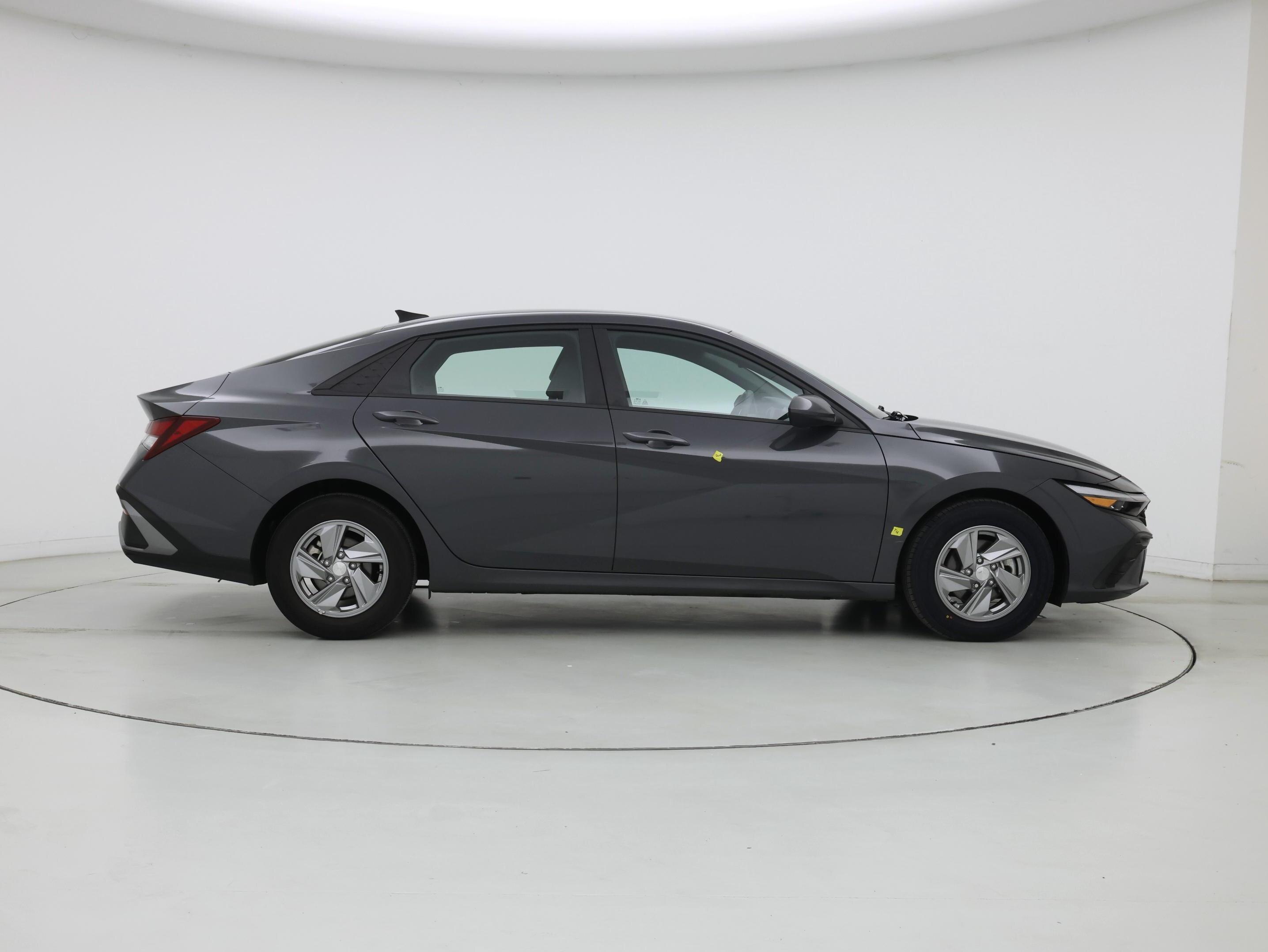 Thumbnail: 2024 Hyundai Elantra - 7