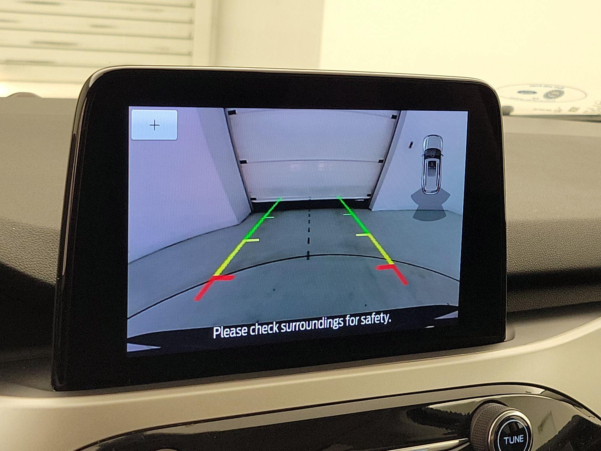 Thumbnail: 2022 Ford Escape - 14