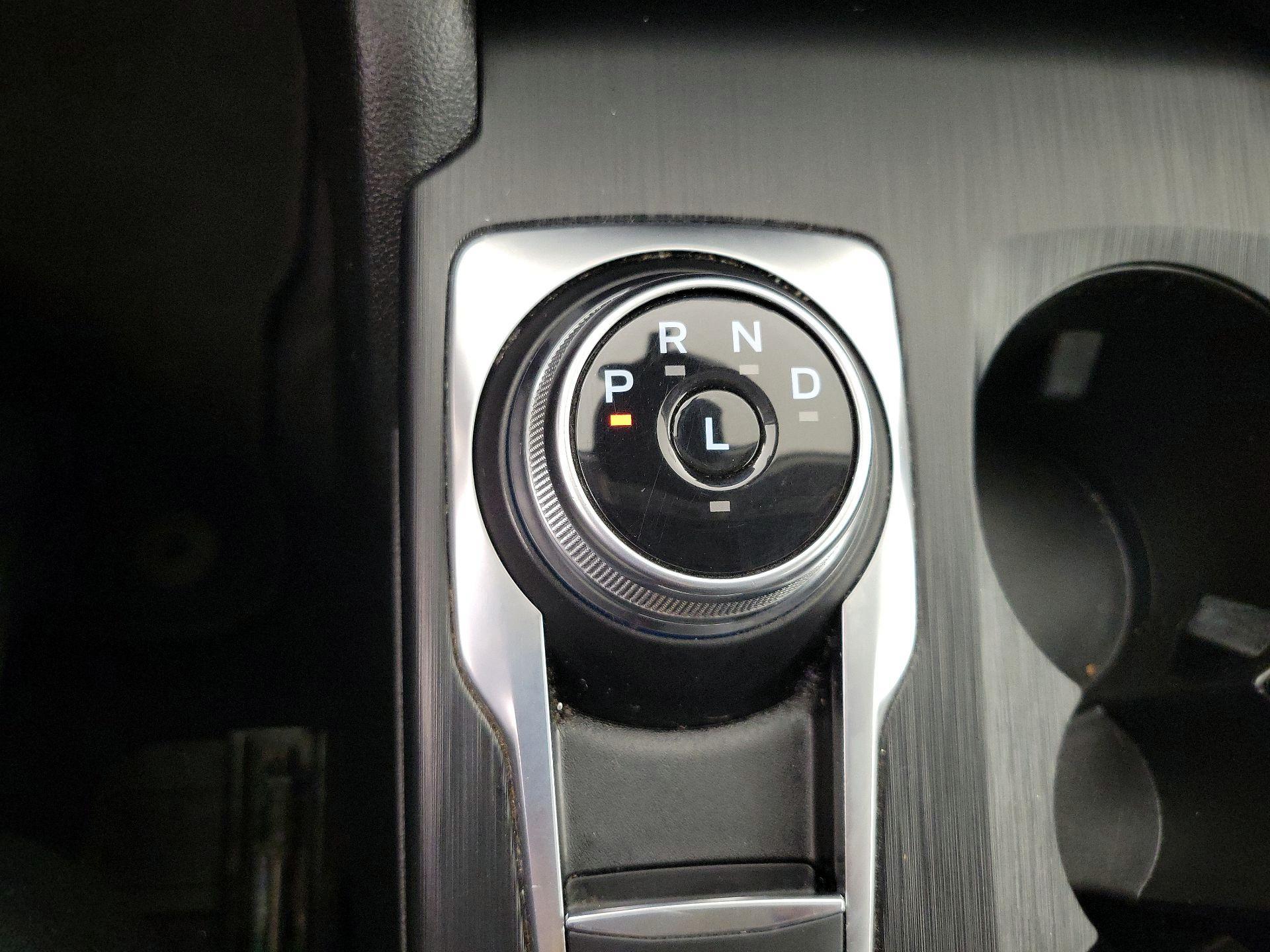 Thumbnail: 2022 Ford Escape - 17