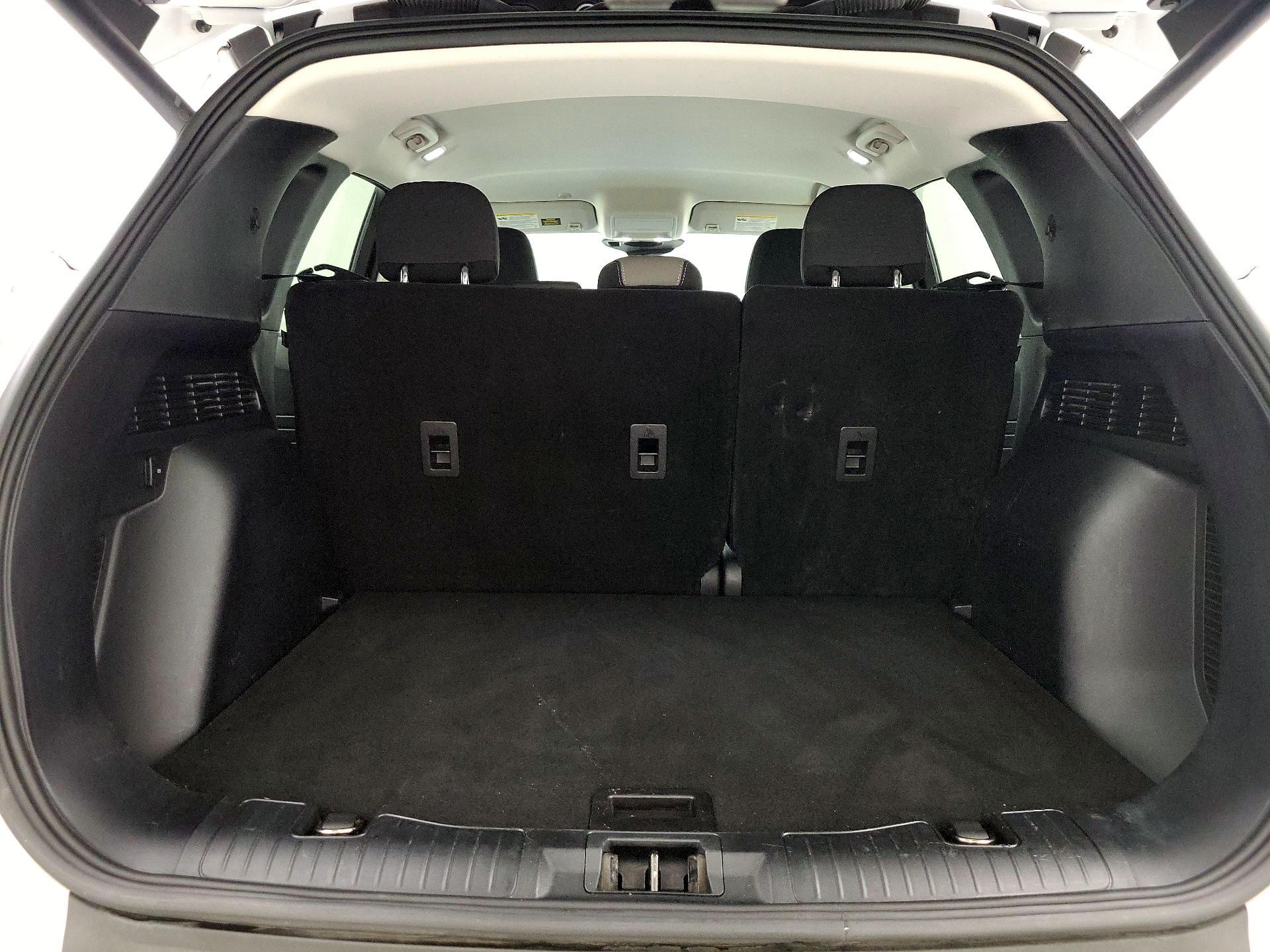 Thumbnail: 2022 Ford Escape - 20