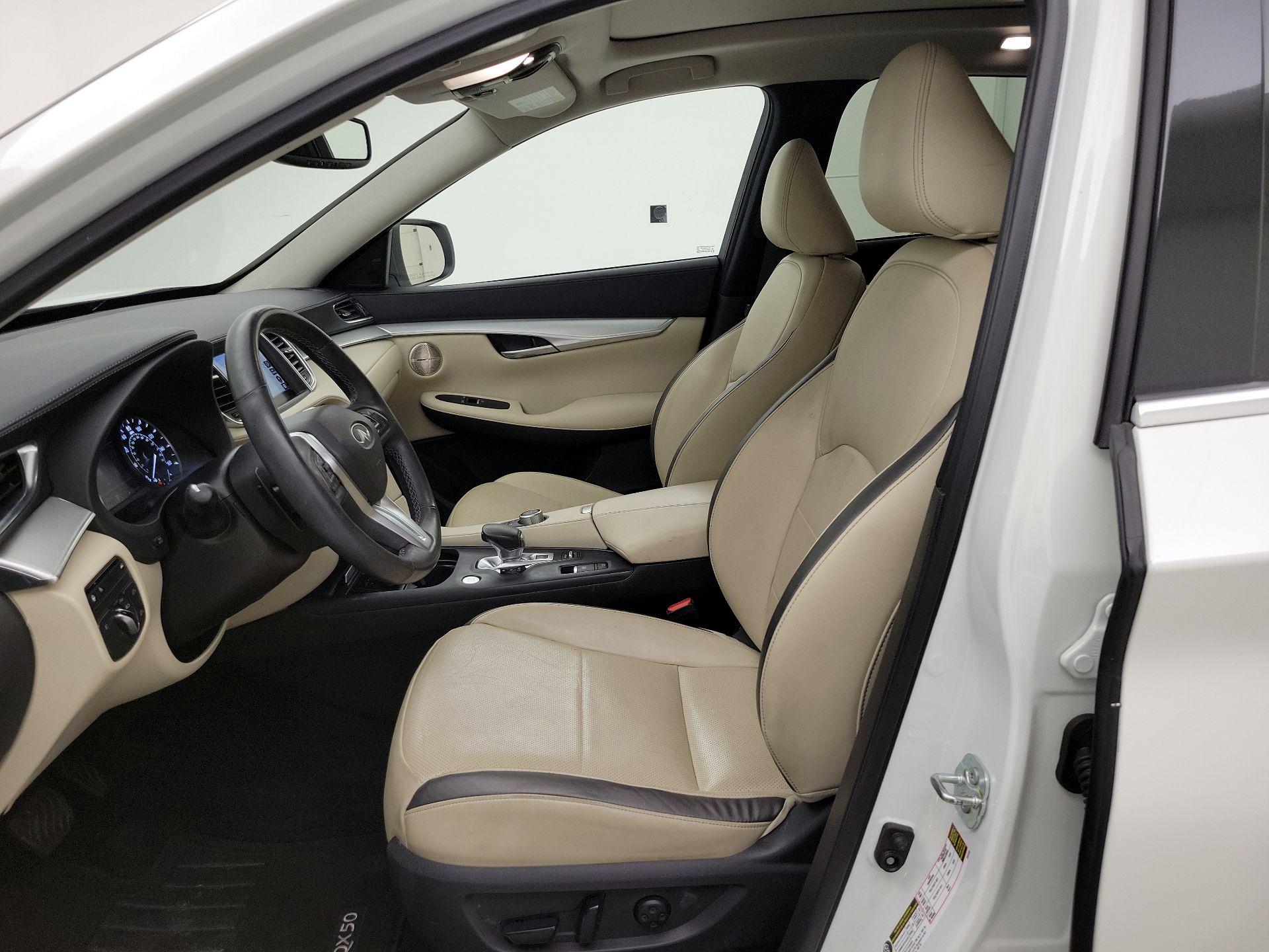 Thumbnail: 2022 INFINITI QX50 - 11