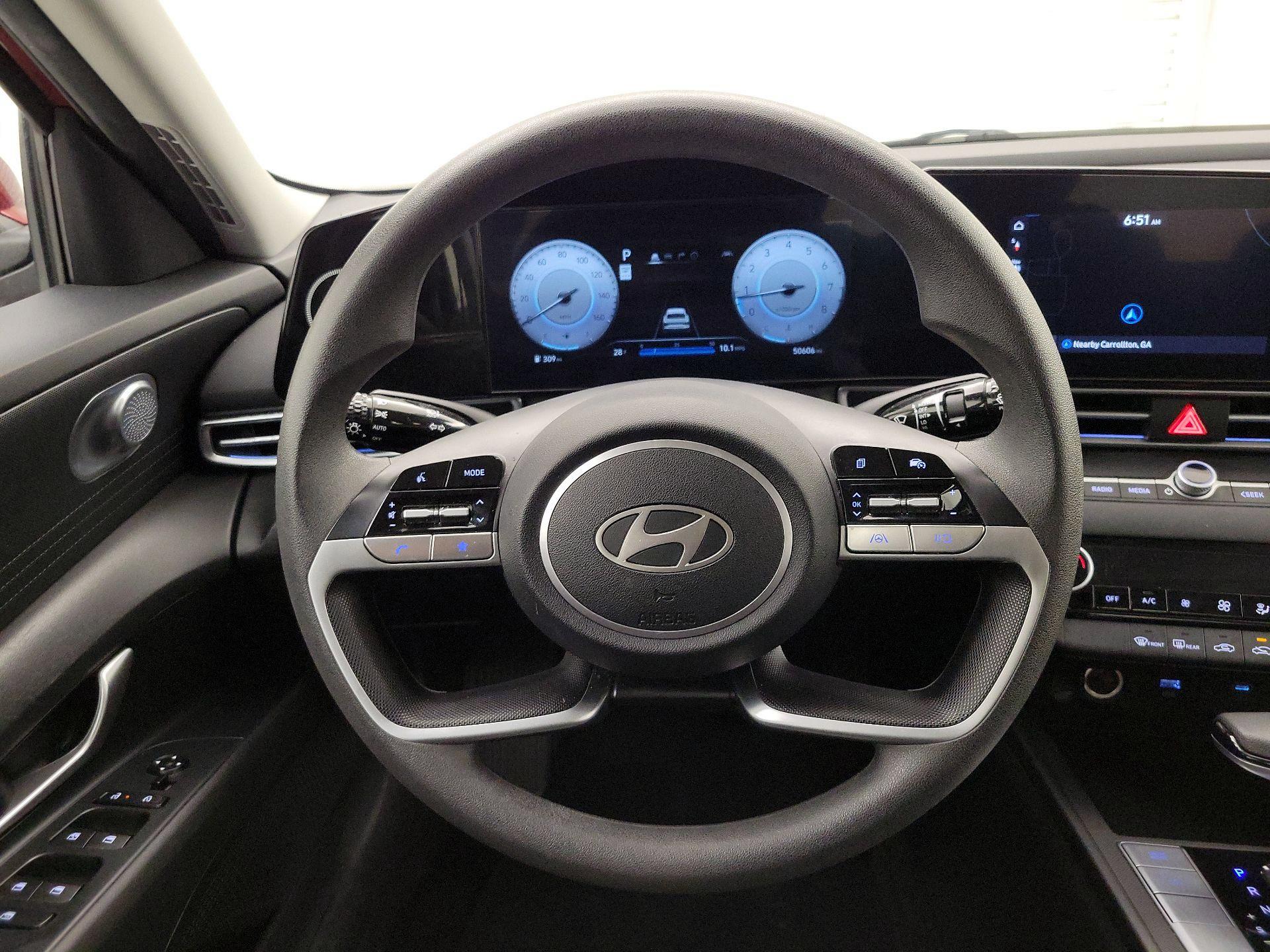 Thumbnail: 2024 Hyundai Elantra - 10