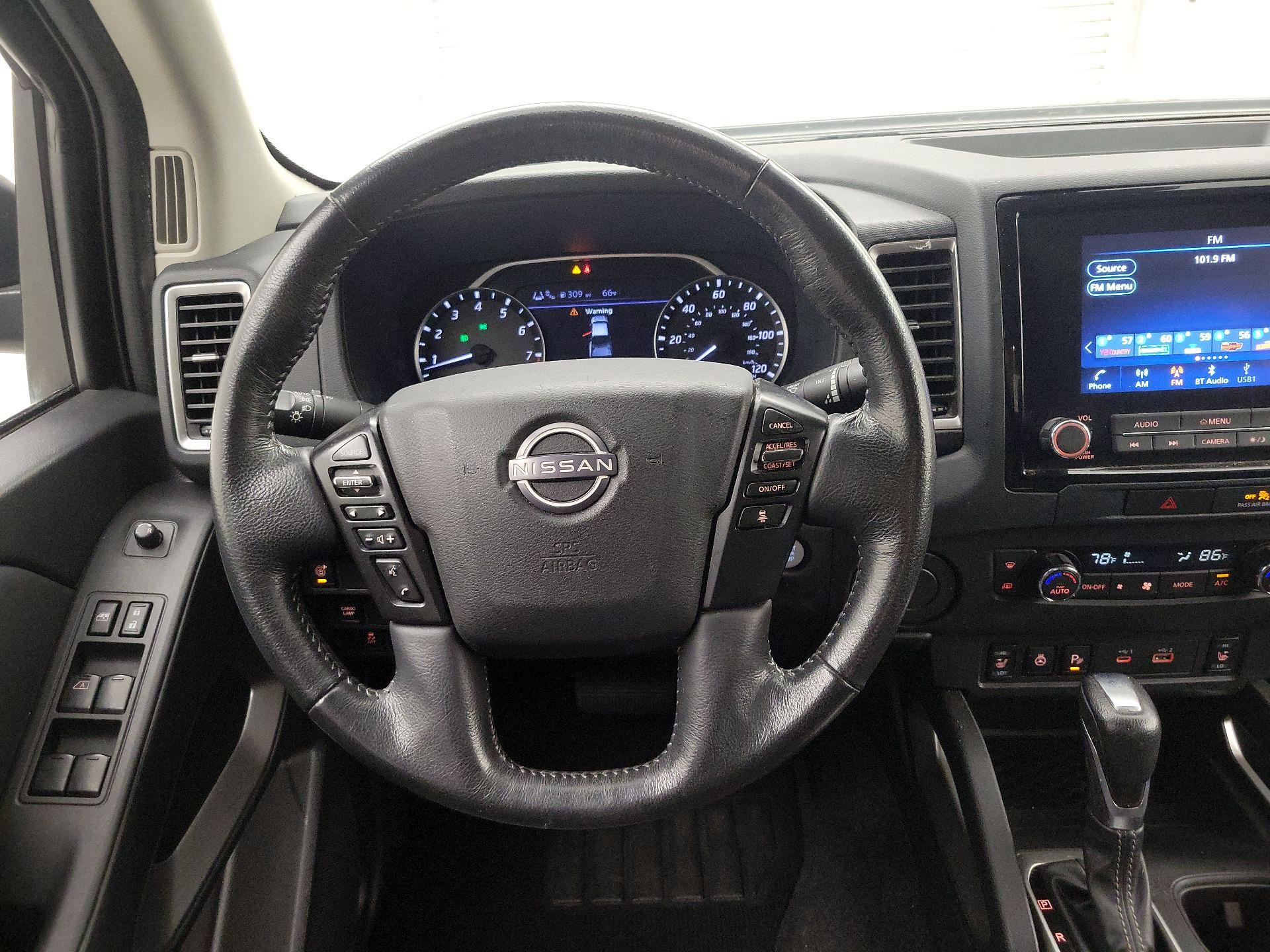 Thumbnail: 2022 Nissan Frontier - 10