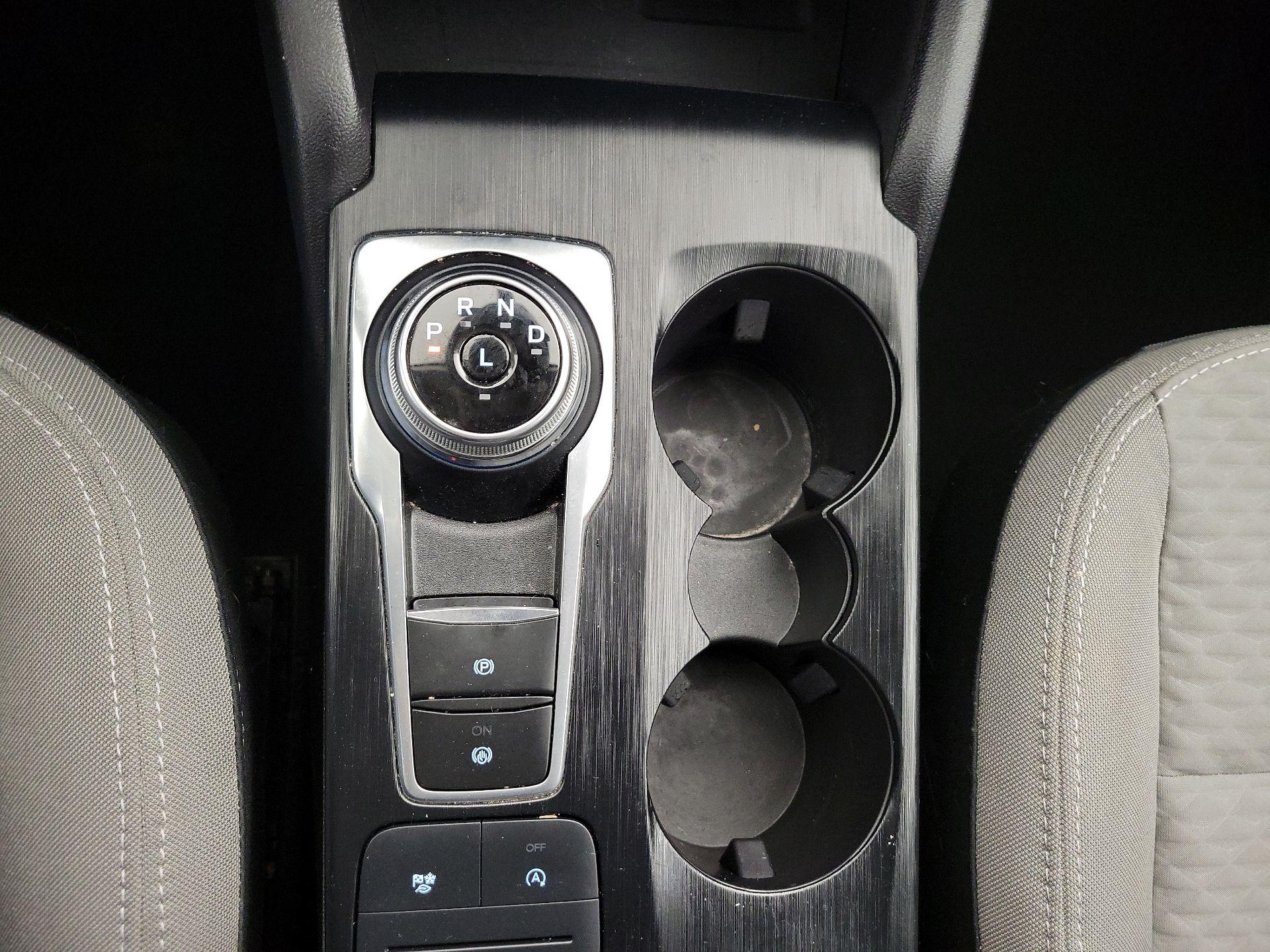 Thumbnail: 2022 Ford Escape - 18