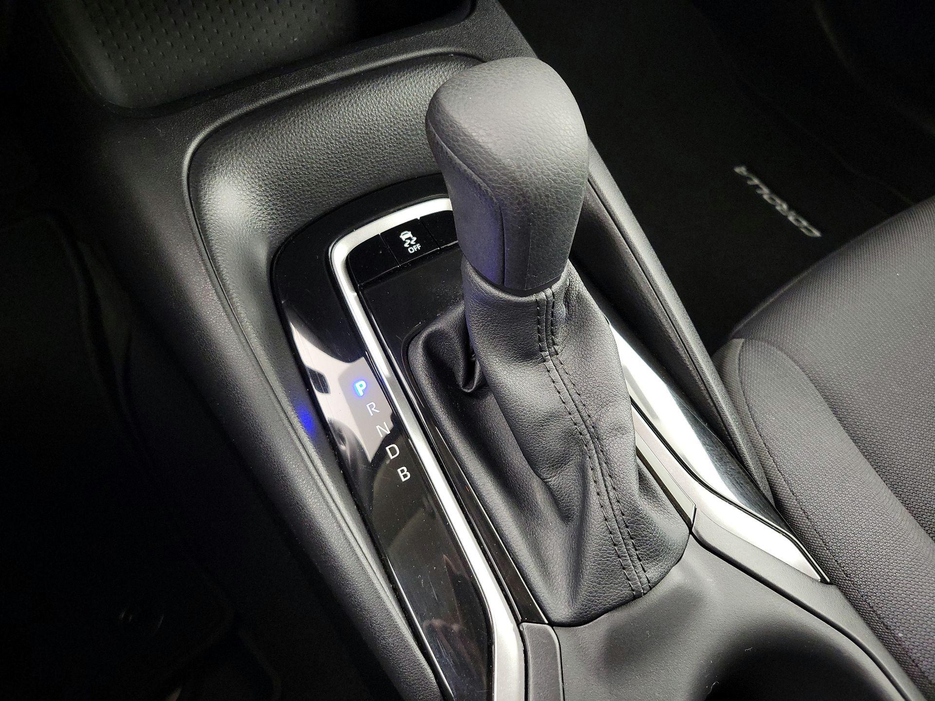 Thumbnail: 2025 Toyota Corolla - 17