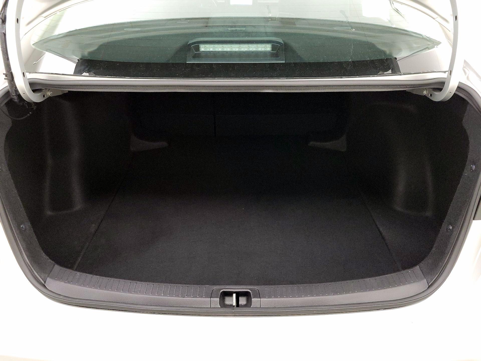 Thumbnail: 2025 Toyota Corolla - 20