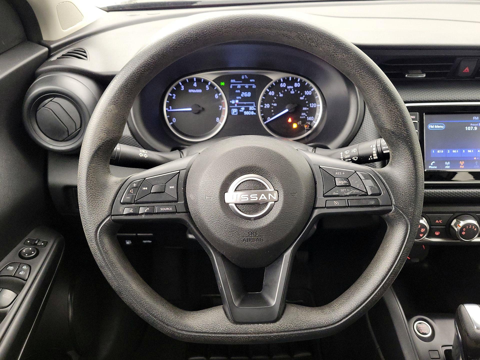 Thumbnail: 2023 Nissan Kicks - 10