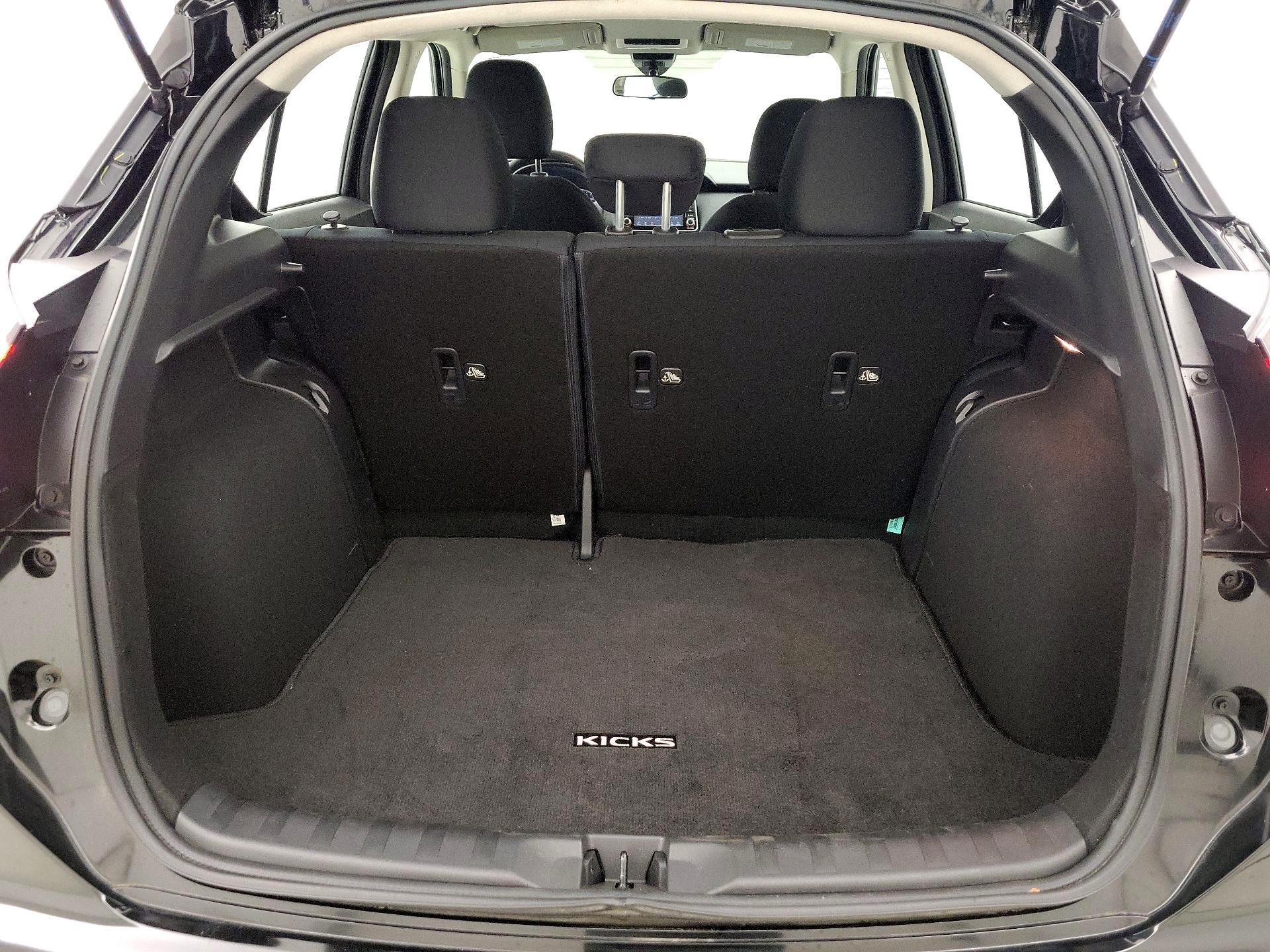 Thumbnail: 2023 Nissan Kicks - 20