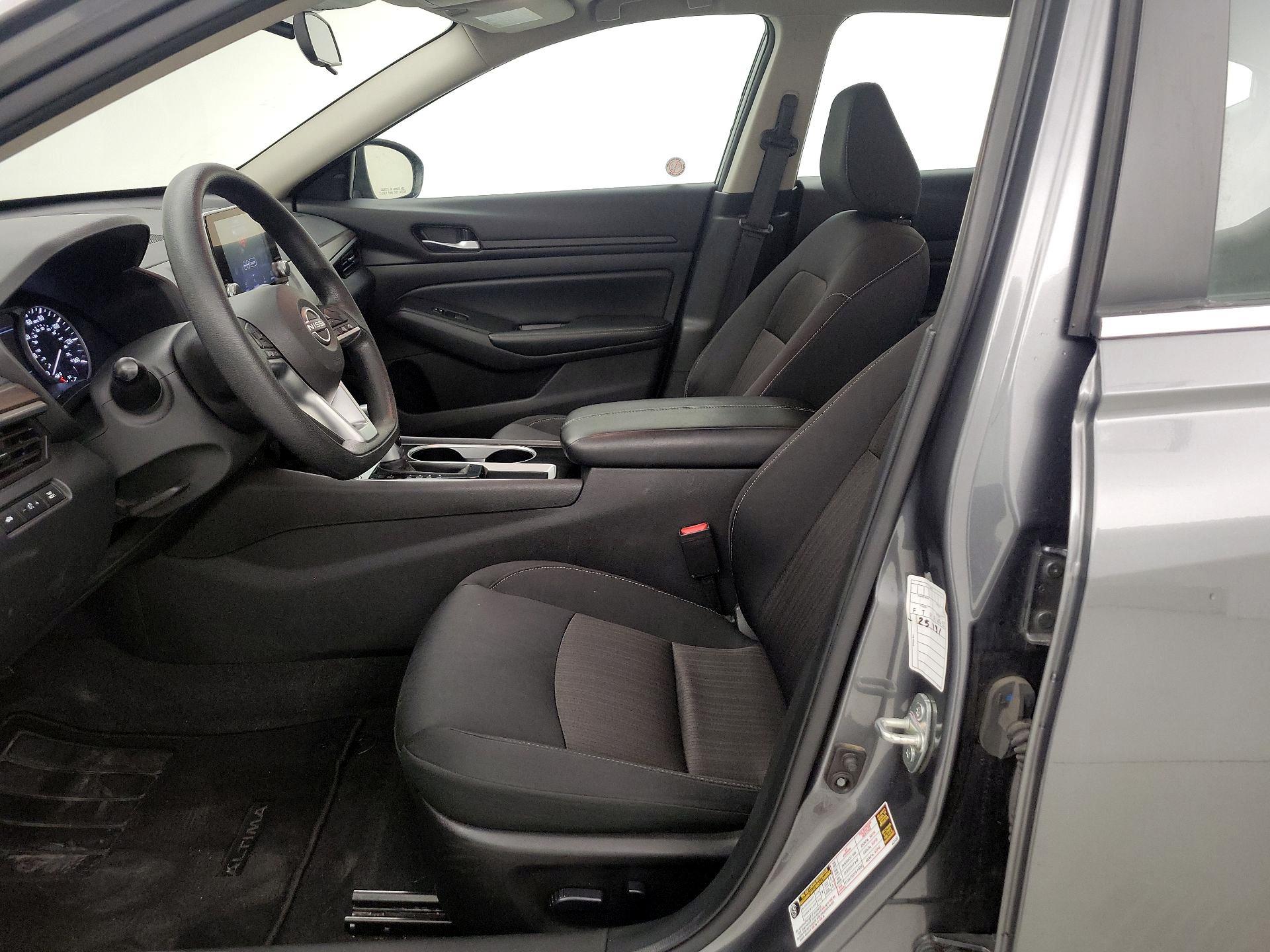 Thumbnail: 2024 Nissan Altima - 11