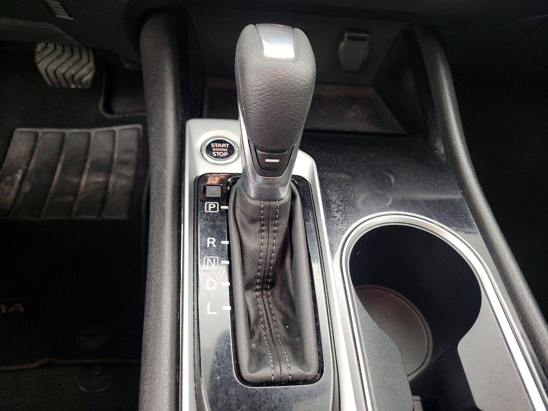 Thumbnail: 2024 Nissan Altima - 17