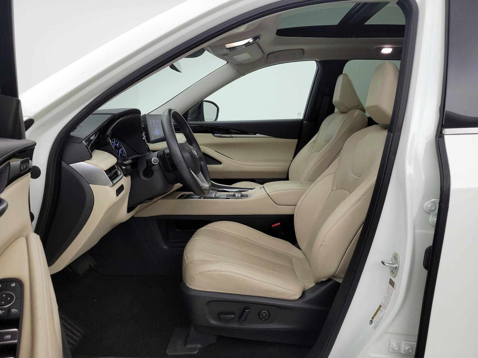 Thumbnail: 2023 INFINITI QX60 - 11