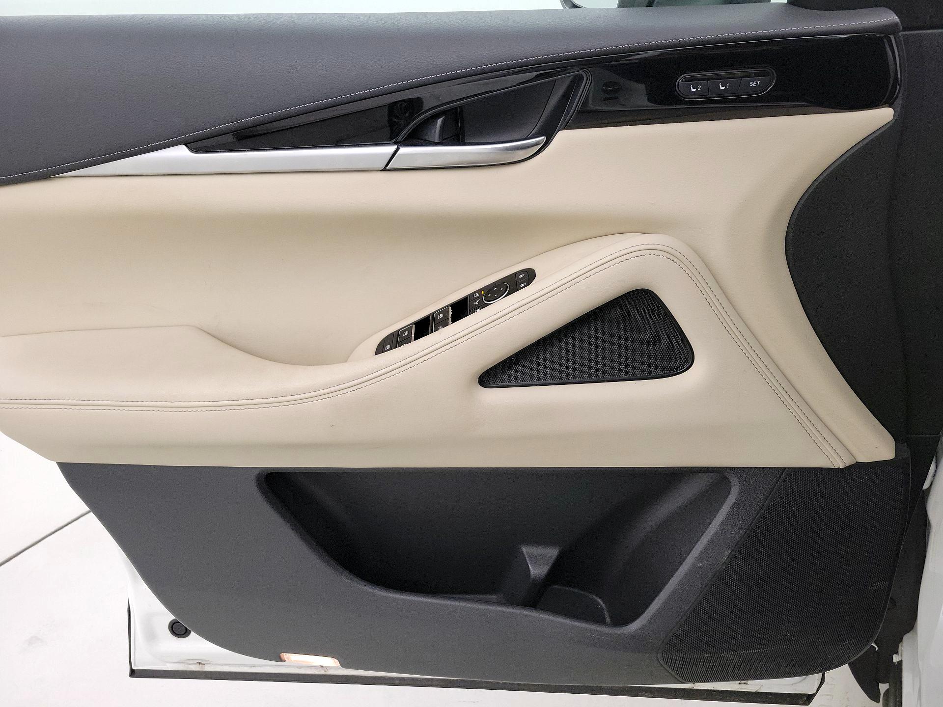 Thumbnail: 2023 INFINITI QX60 - 12