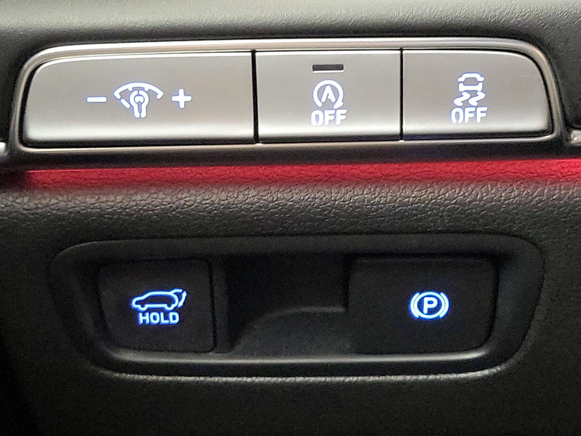 Thumbnail: 2024 Genesis GV80 - 13