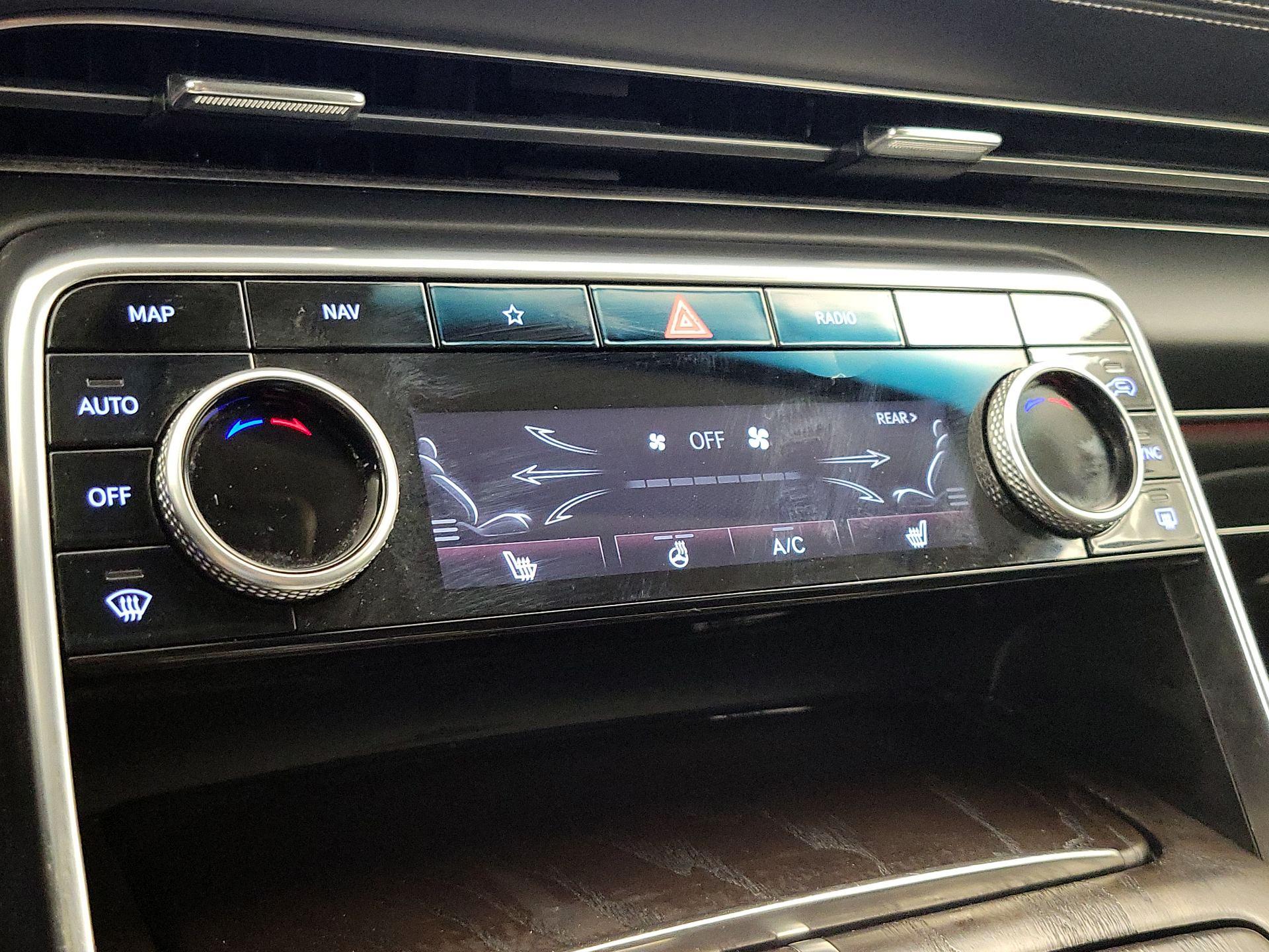 Thumbnail: 2024 Genesis GV80 - 17