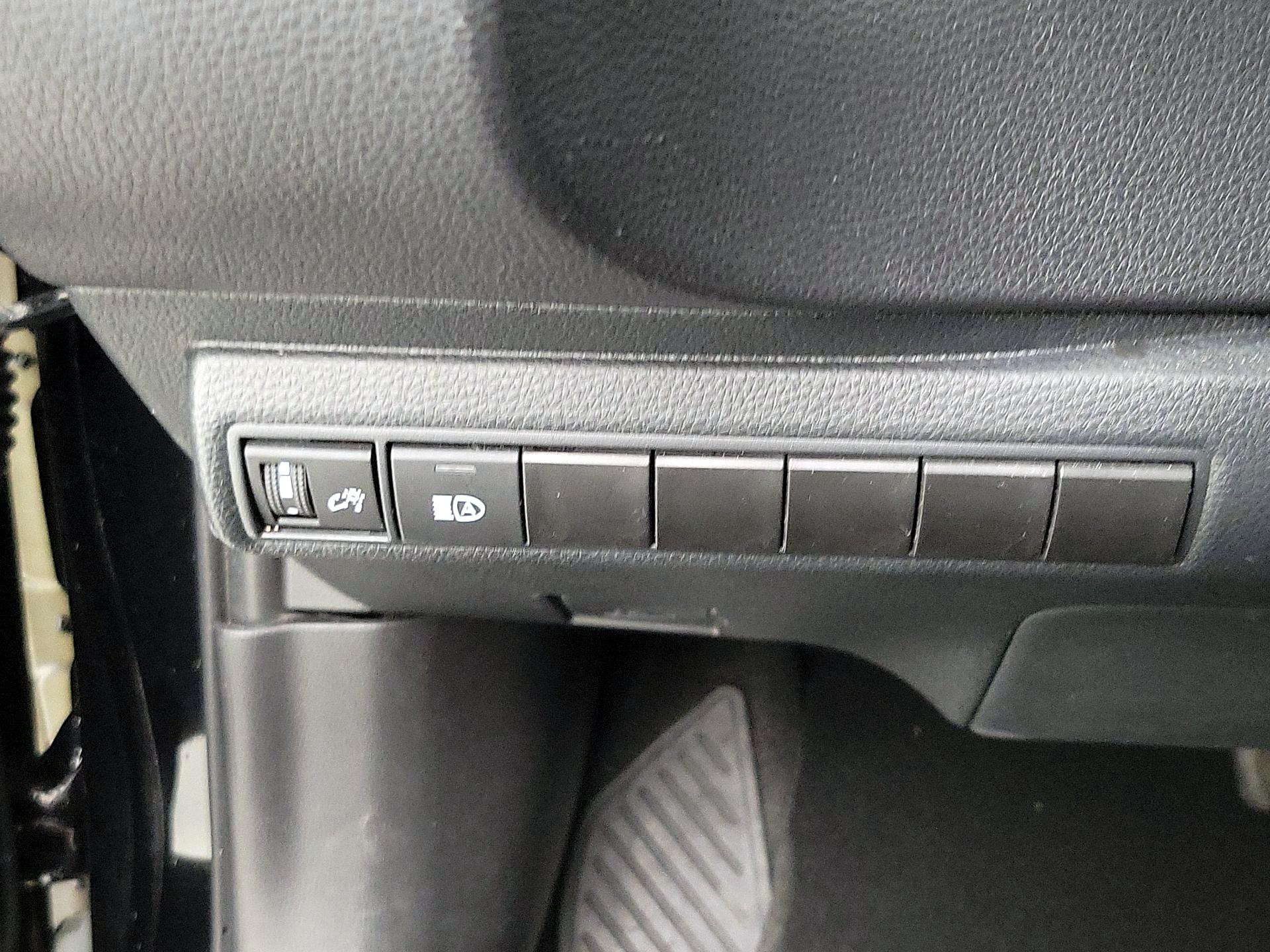 Thumbnail: 2024 Toyota Corolla - 13