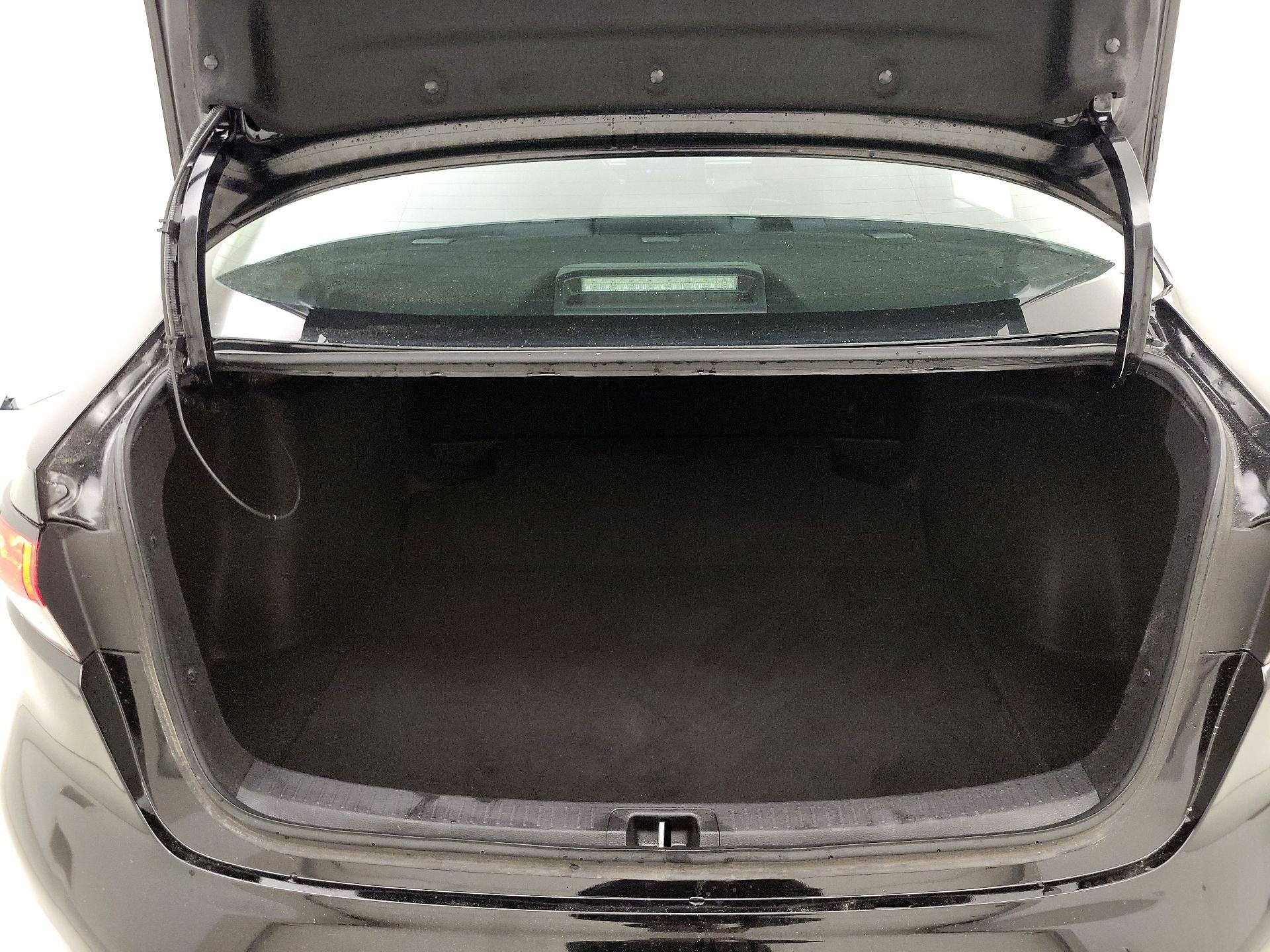 Thumbnail: 2024 Toyota Corolla - 20