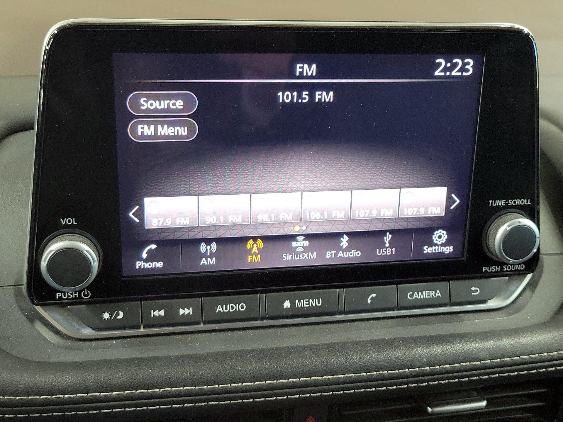 Thumbnail: 2023 Nissan Rogue - 15