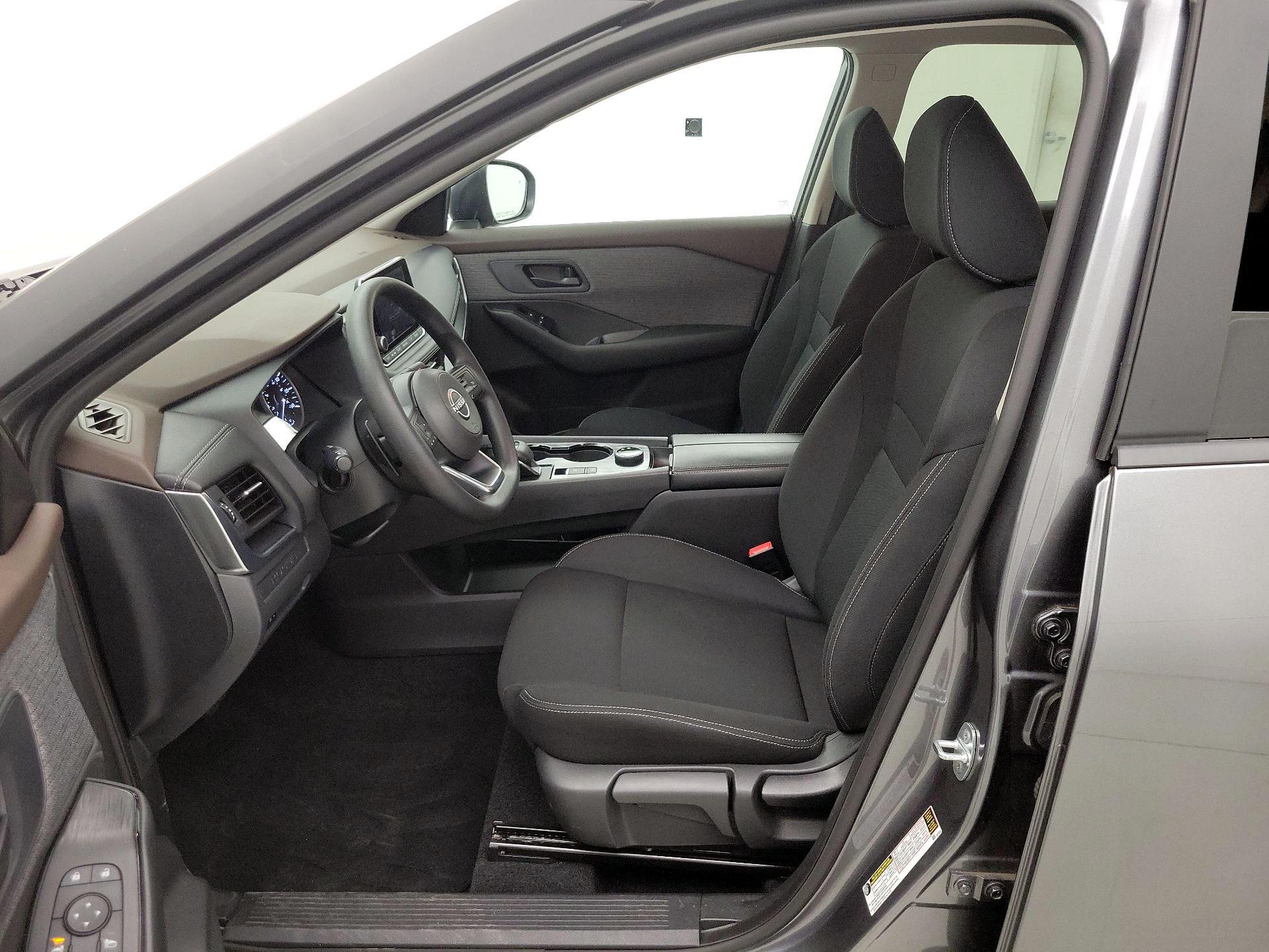 Thumbnail: 2023 Nissan Rogue - 11